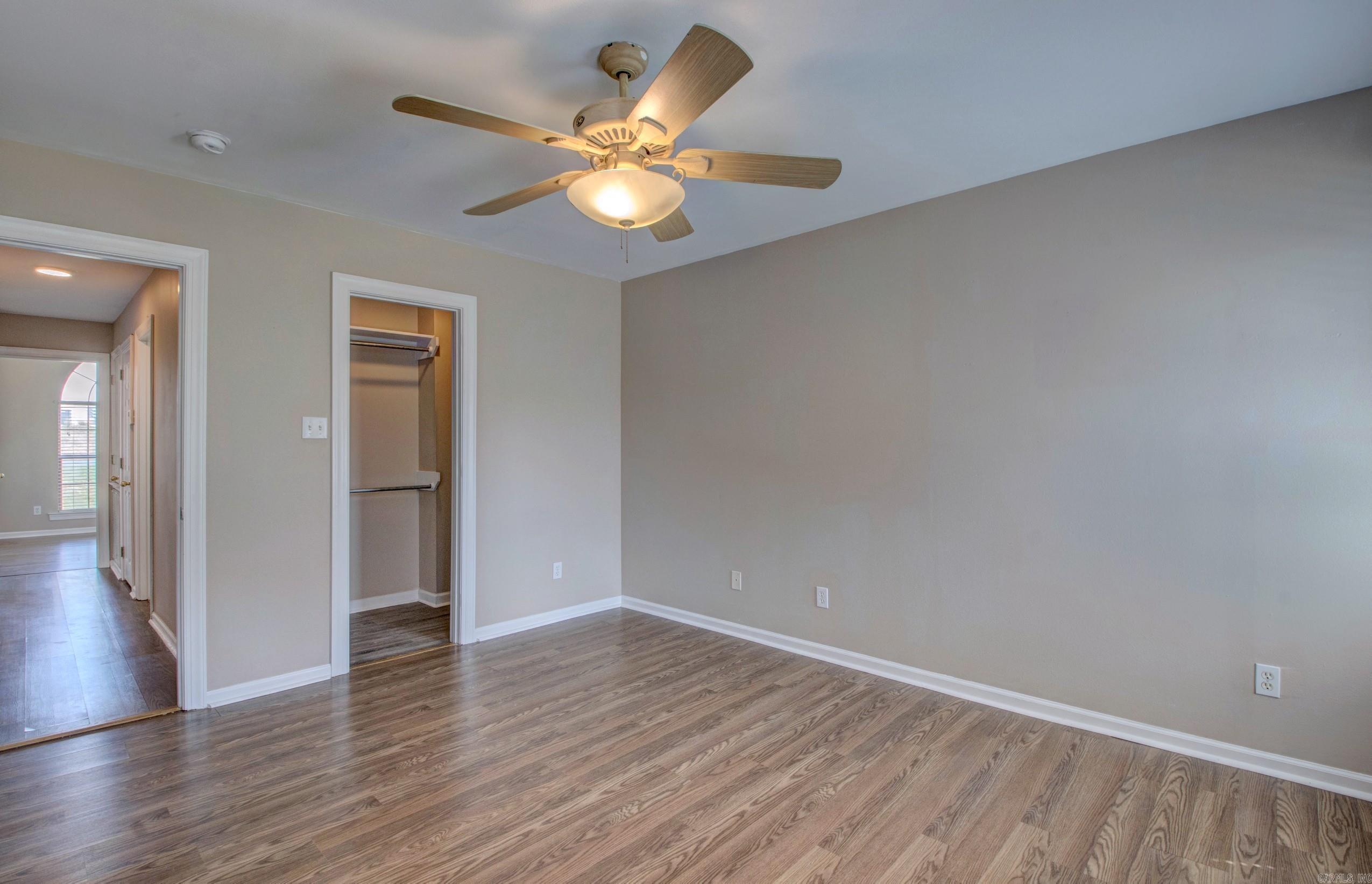 COUNTRY CLUB OF ARK THE - Residential