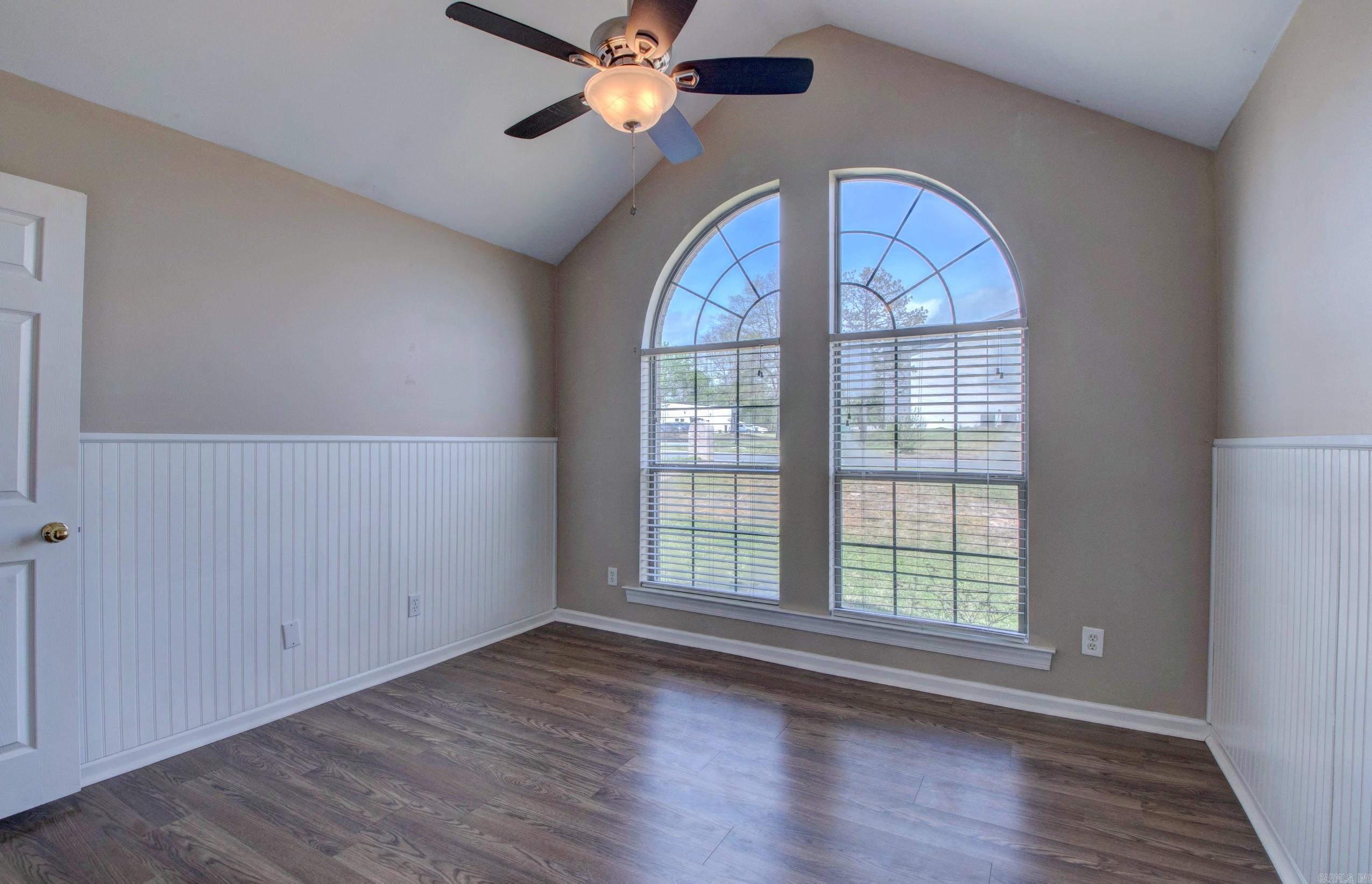 COUNTRY CLUB OF ARK THE - Residential