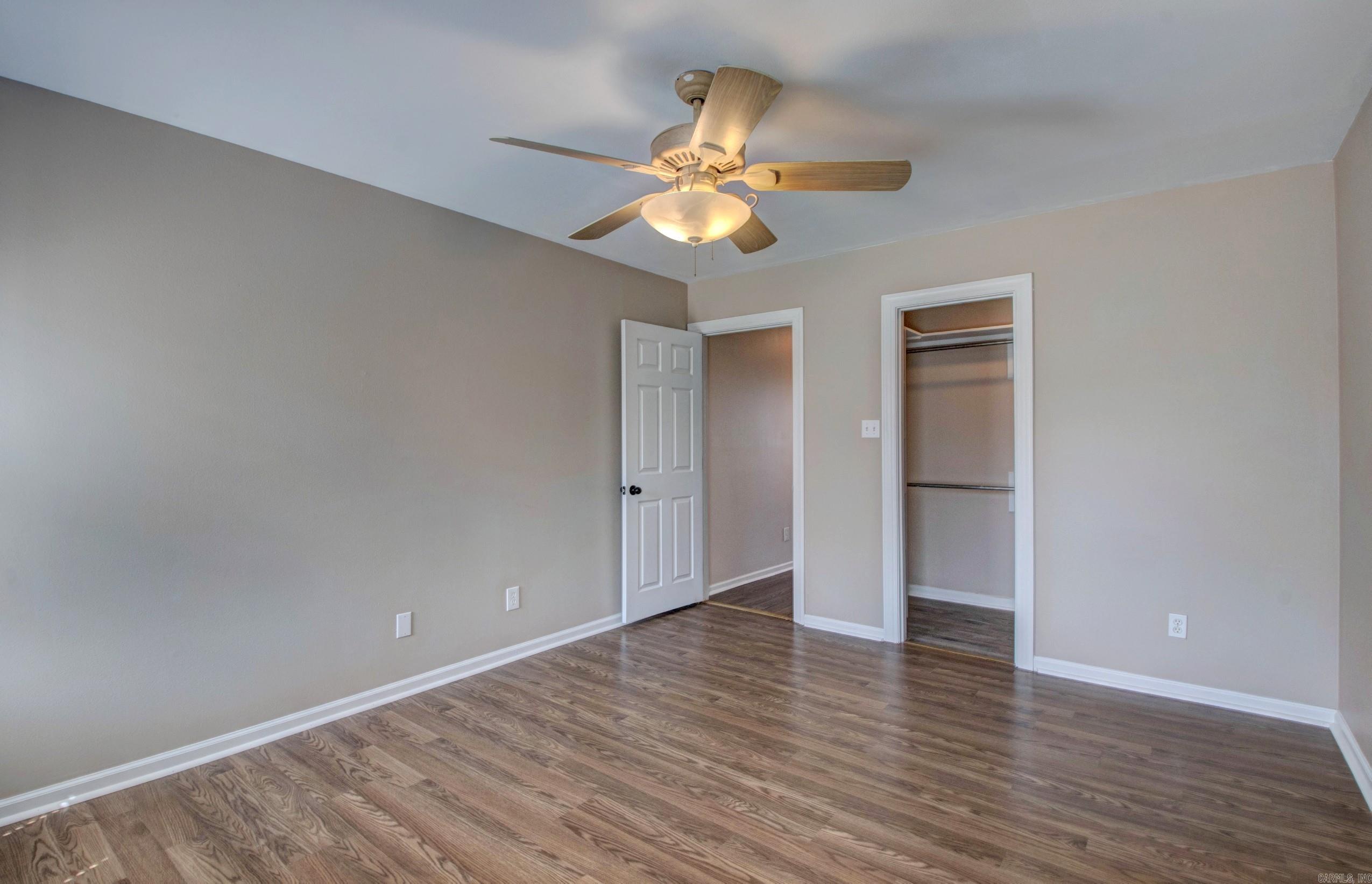 COUNTRY CLUB OF ARK THE - Residential