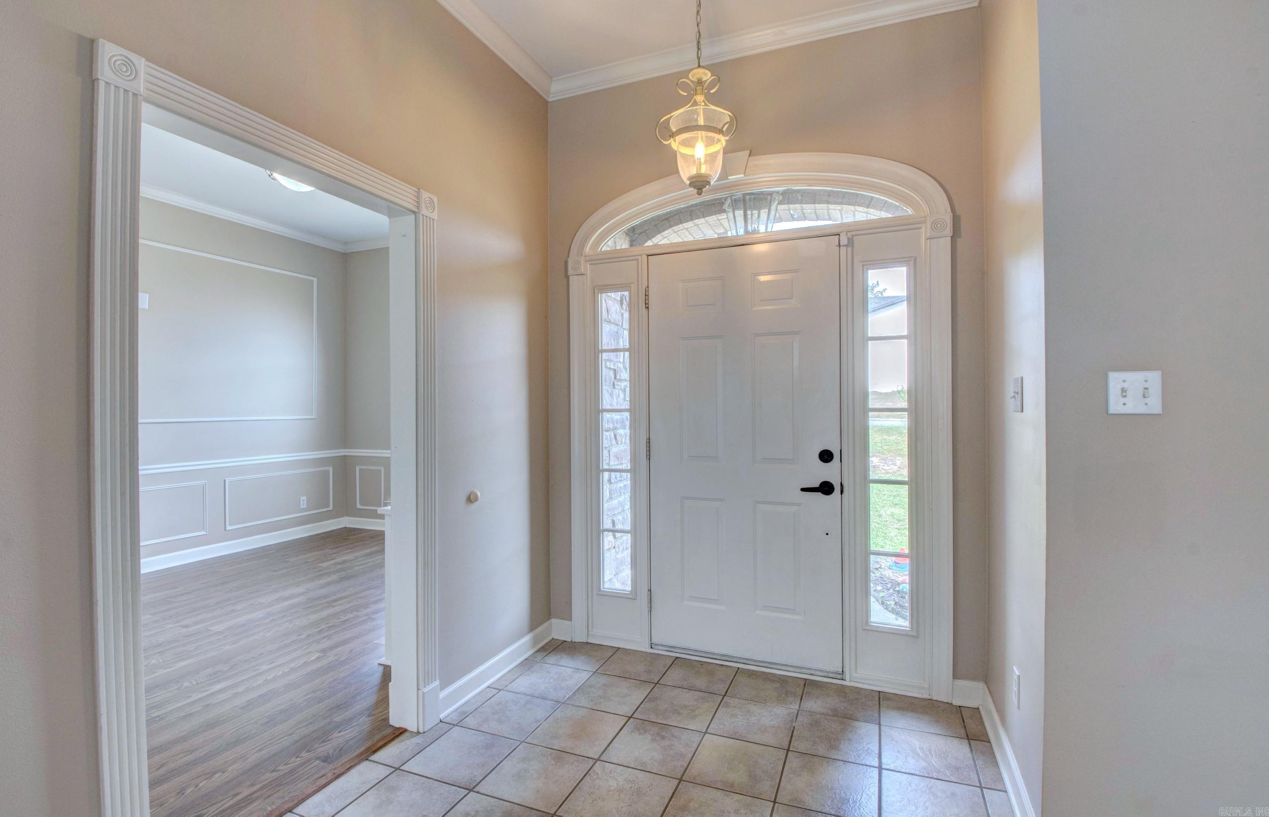 COUNTRY CLUB OF ARK THE - Residential