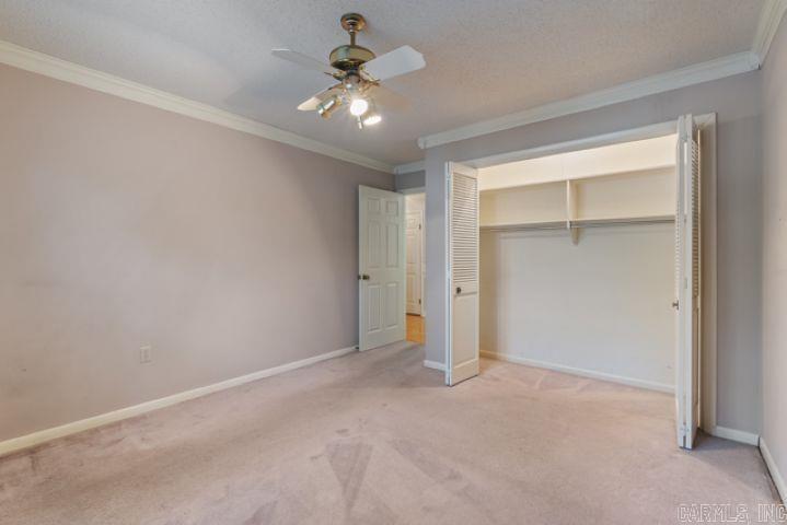 OAK FORREST - Residential