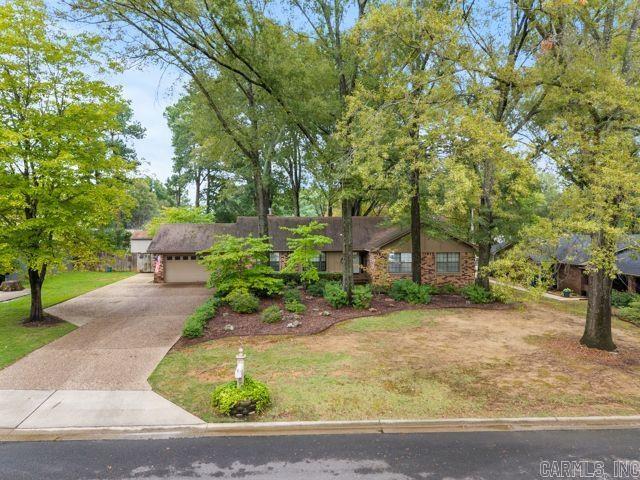 OAK FORREST - Residential