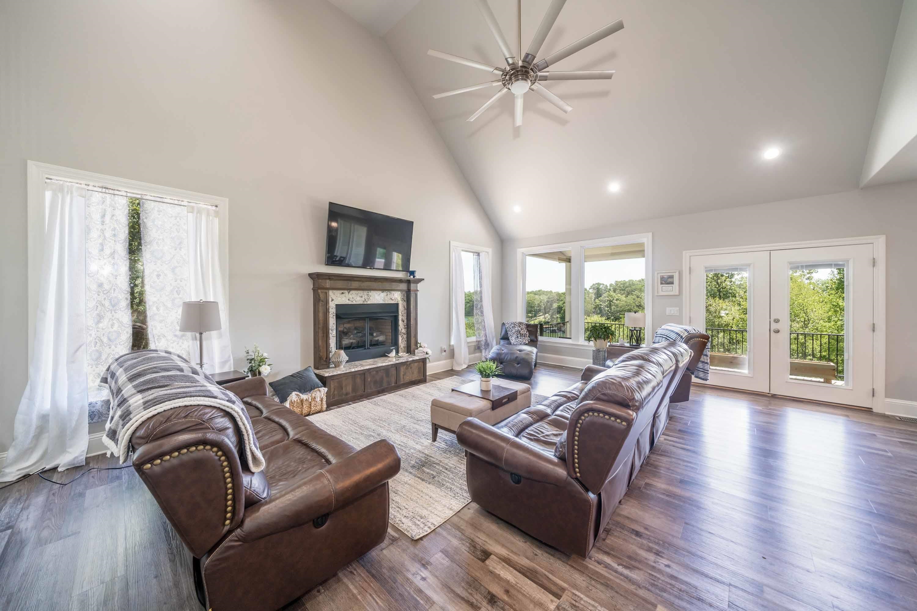 Metes & Bounds - Residential