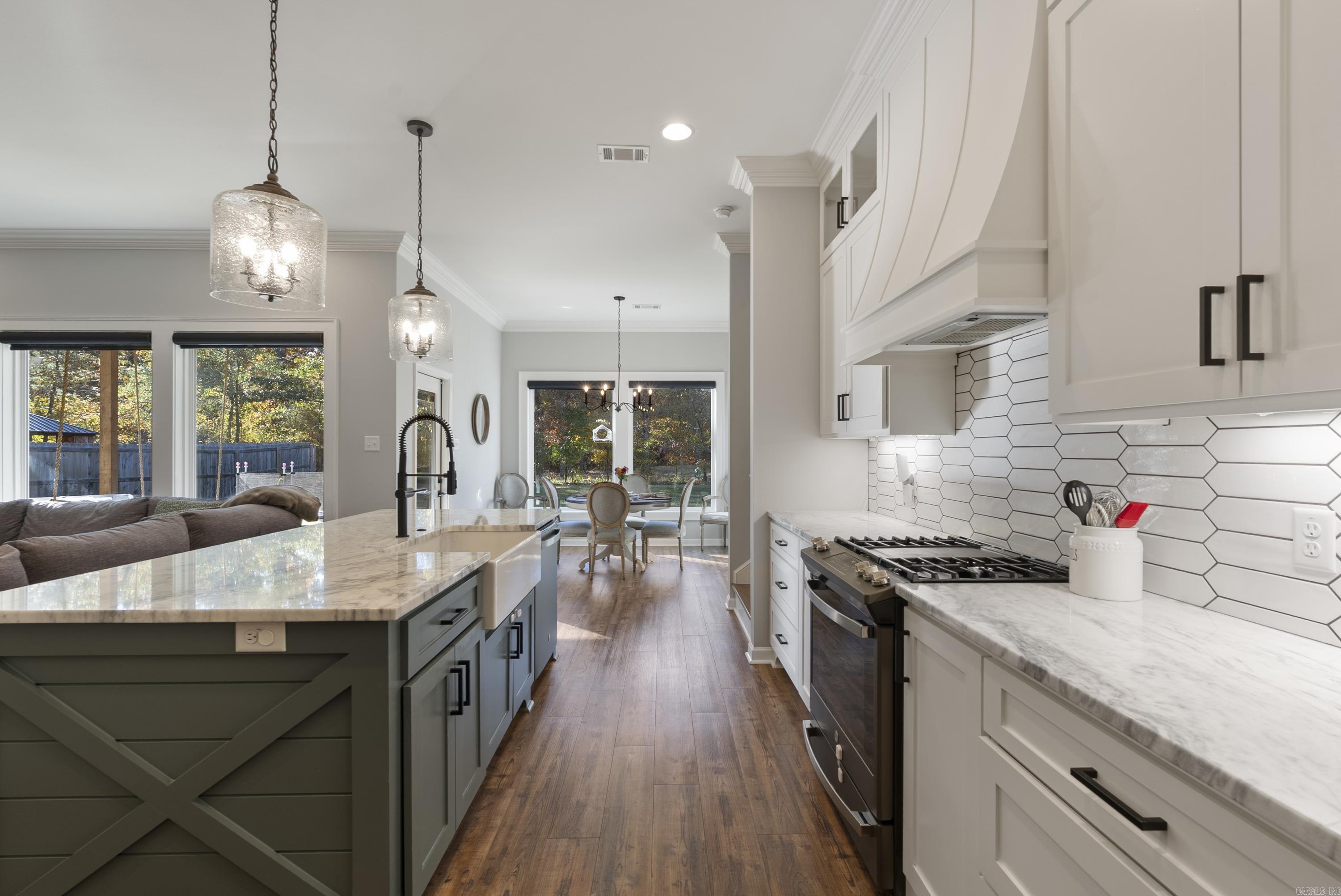 KENSINGTON PLACE - Residential