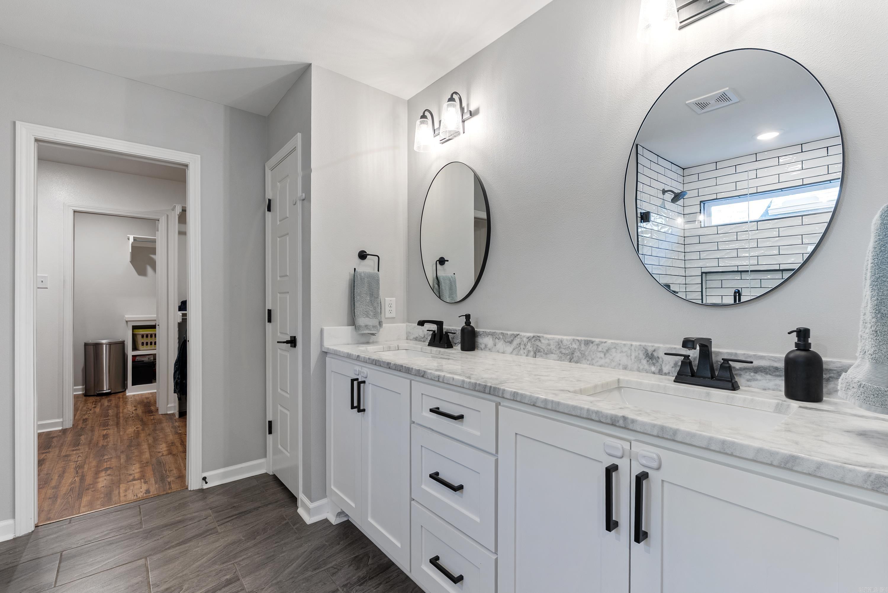 KENSINGTON PLACE - Residential