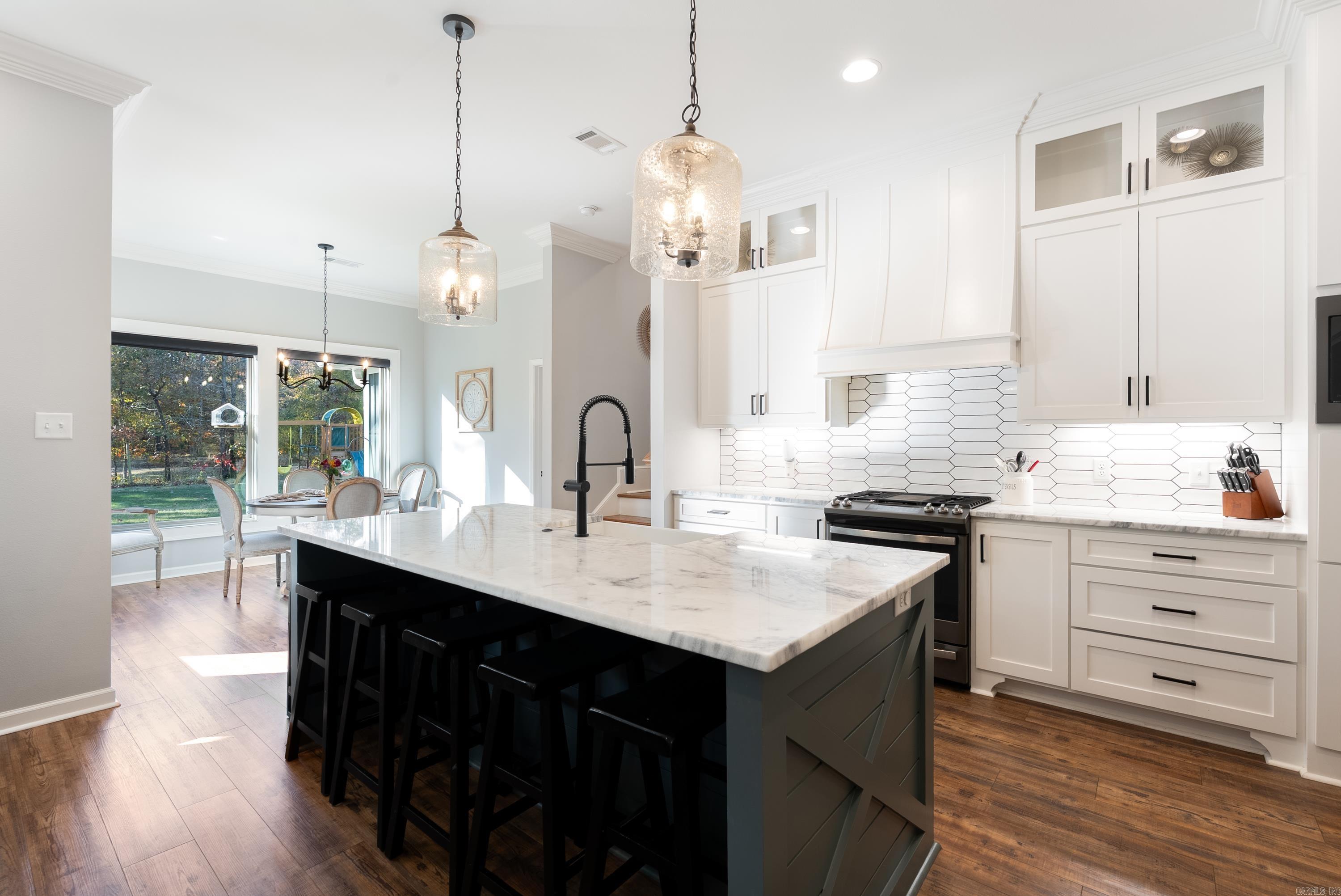 KENSINGTON PLACE - Residential