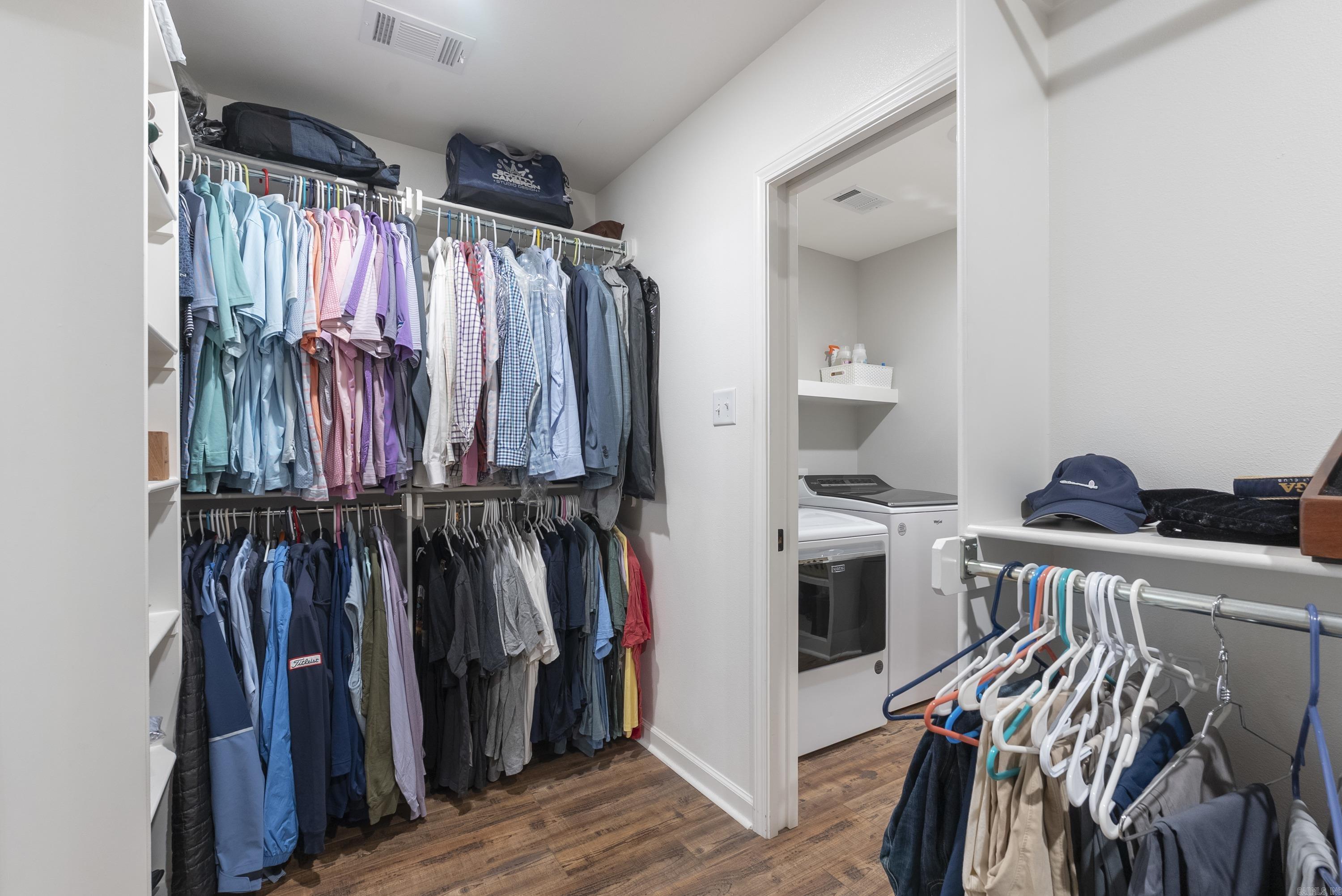 KENSINGTON PLACE - Residential