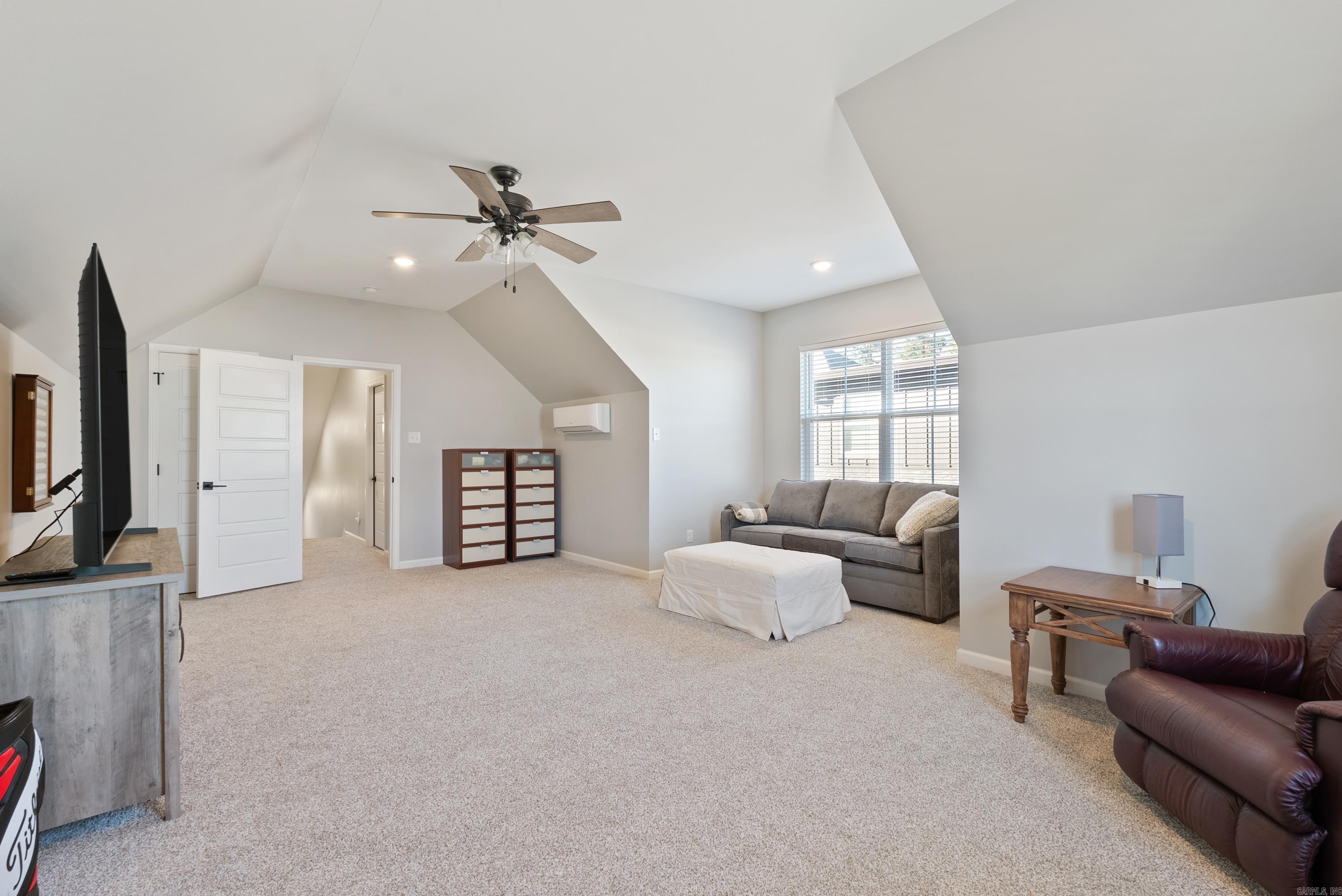 KENSINGTON PLACE - Residential