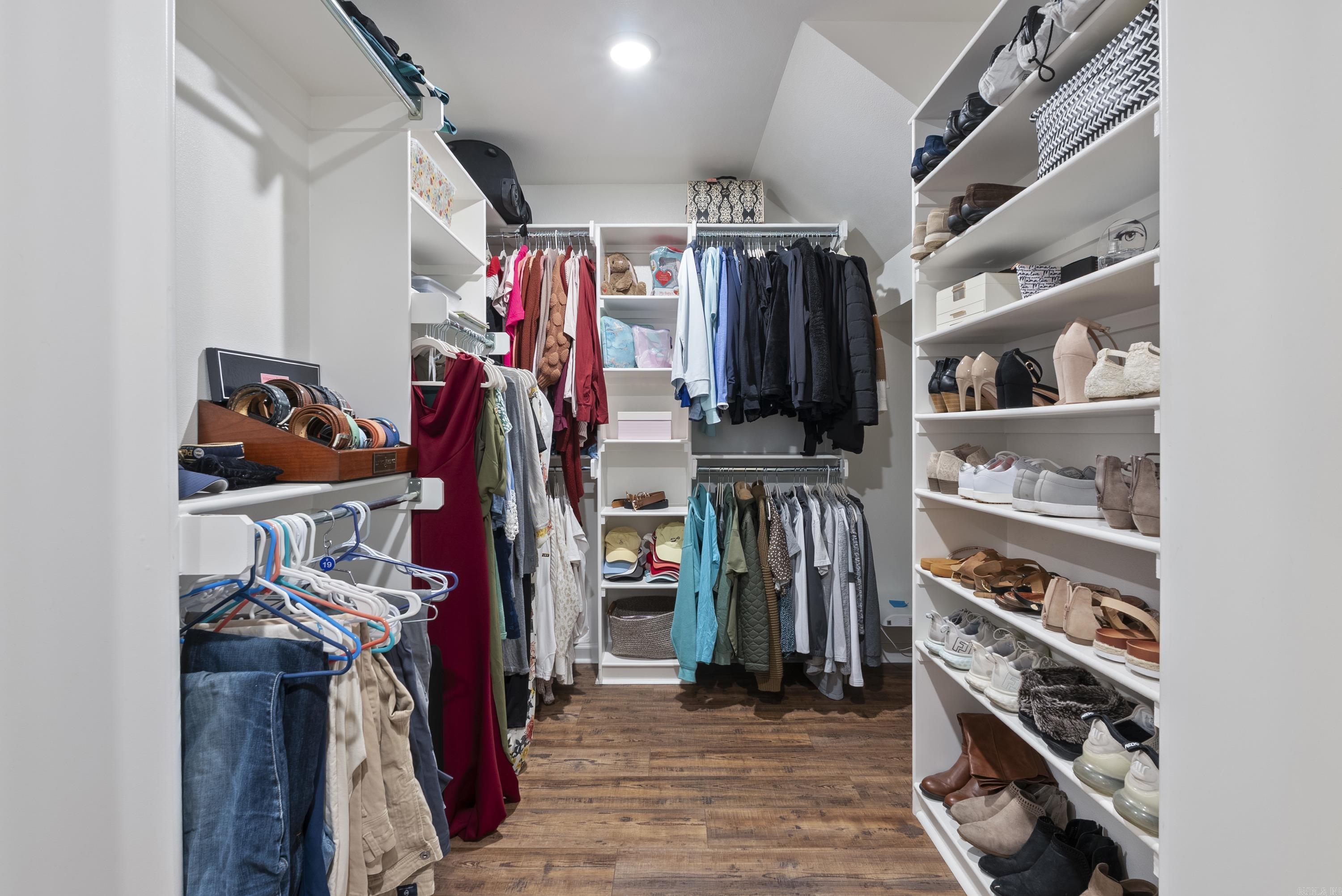 KENSINGTON PLACE - Residential