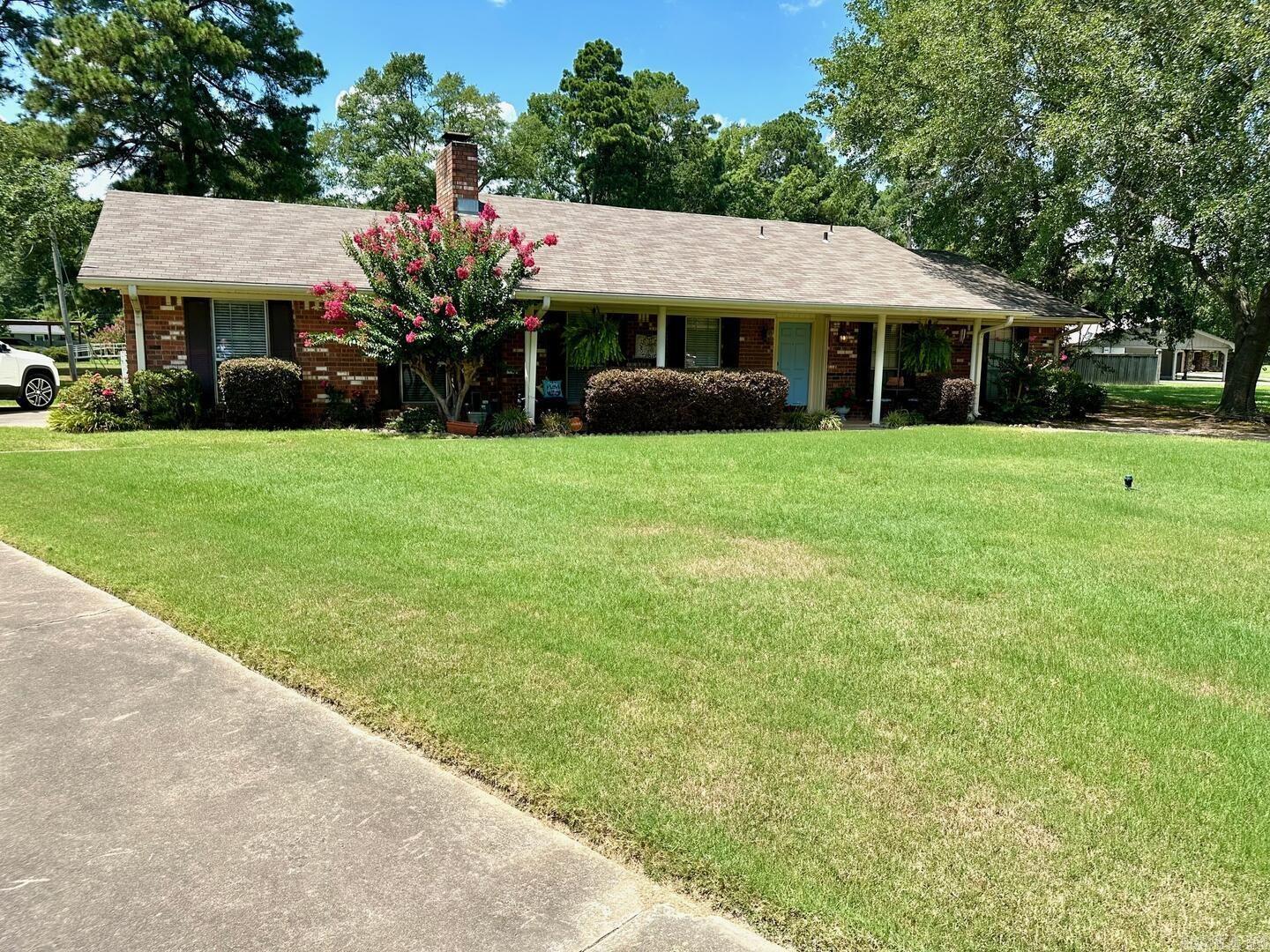 Charming & Meticulously Maintained Family Home on Wilhelmina Cove. This exceptionally well-maintained 3-bedroom, 3-bath home, is perfectly situated on a large lot. Built in 1978 and cherished by its original owner, this home exudes pride of ownership and offers comfortable living with numerous upgrades over the years. This very neat and inviting interior features attractive laminate flooring and a lovely brick fireplace with gas logs. In addition to the three spacious bedrooms, you'll find a dedicated office, perfect for remote work or a quiet study space. A separate dining room, compliments the eat-in kitchen and breakfast bar areas, for the perfect space to entertain. The exterior boasts a classic brick and siding combination, ensuring durability and timeless curb appeal. The generous lot provides ample space for outdoor activities, gardening, or room to build a shop. This home is a true gem, ready for its next chapter. Don't miss the opportunity to own this Home with all the modern comforts you desire.