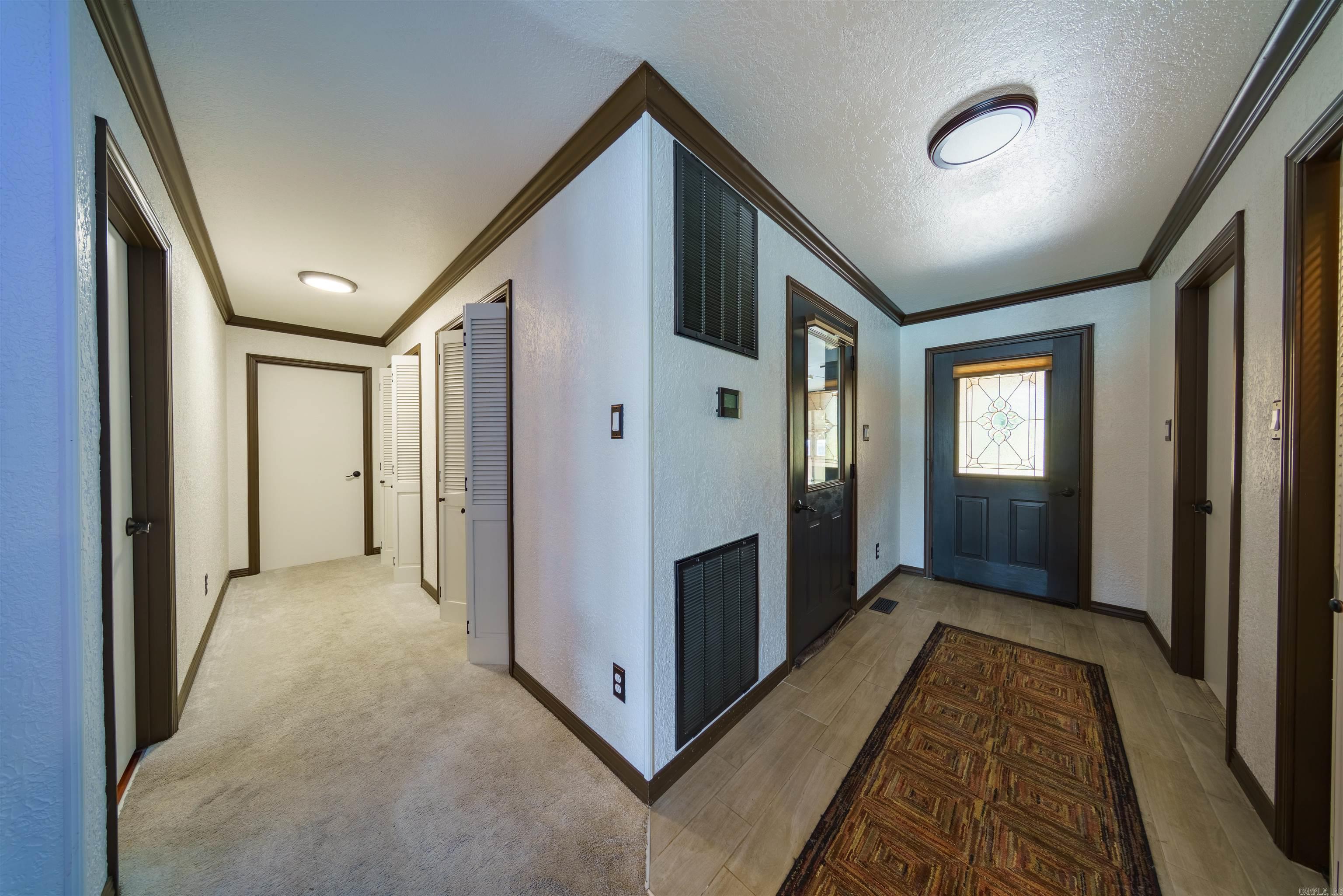 SOUTH SHORE - Residential