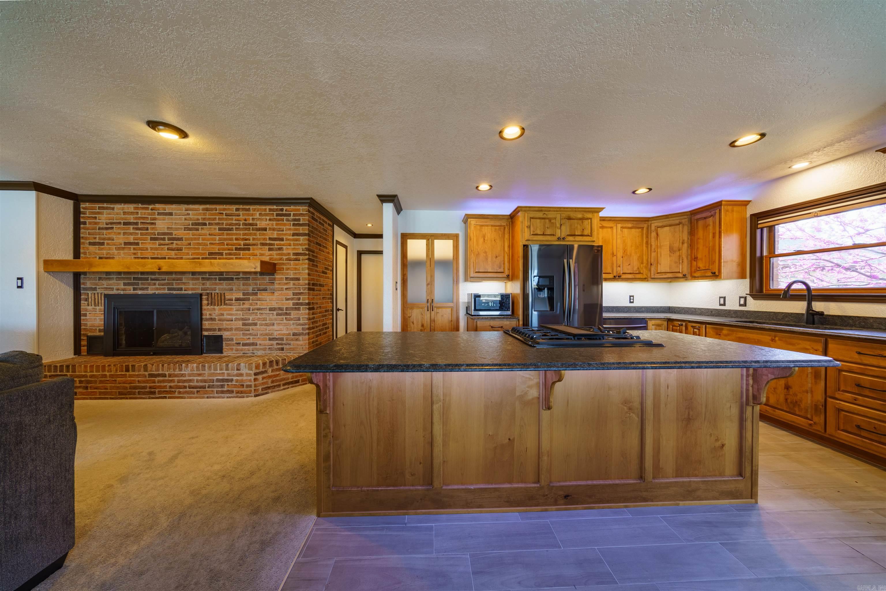 SOUTH SHORE - Residential