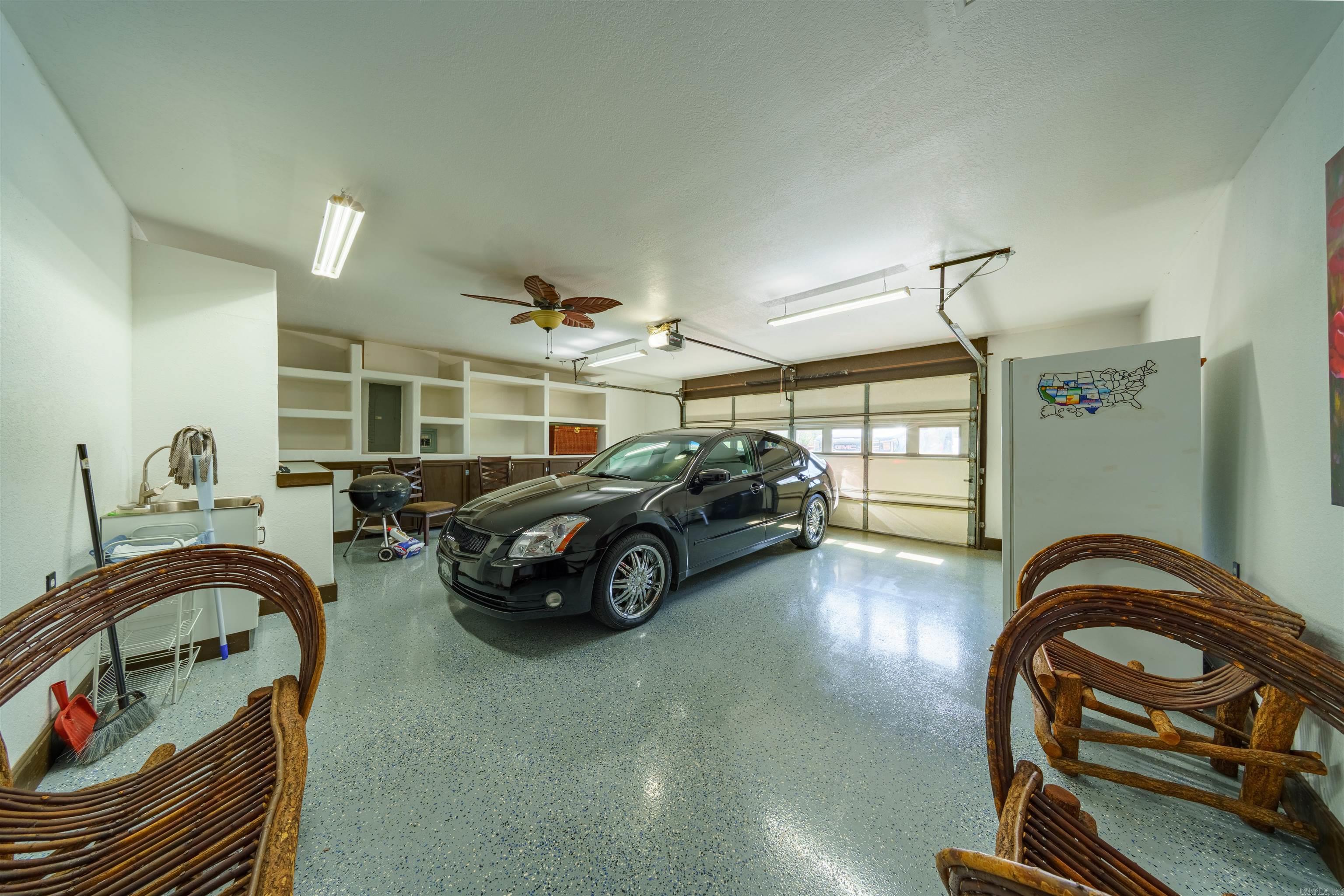 SOUTH SHORE - Residential