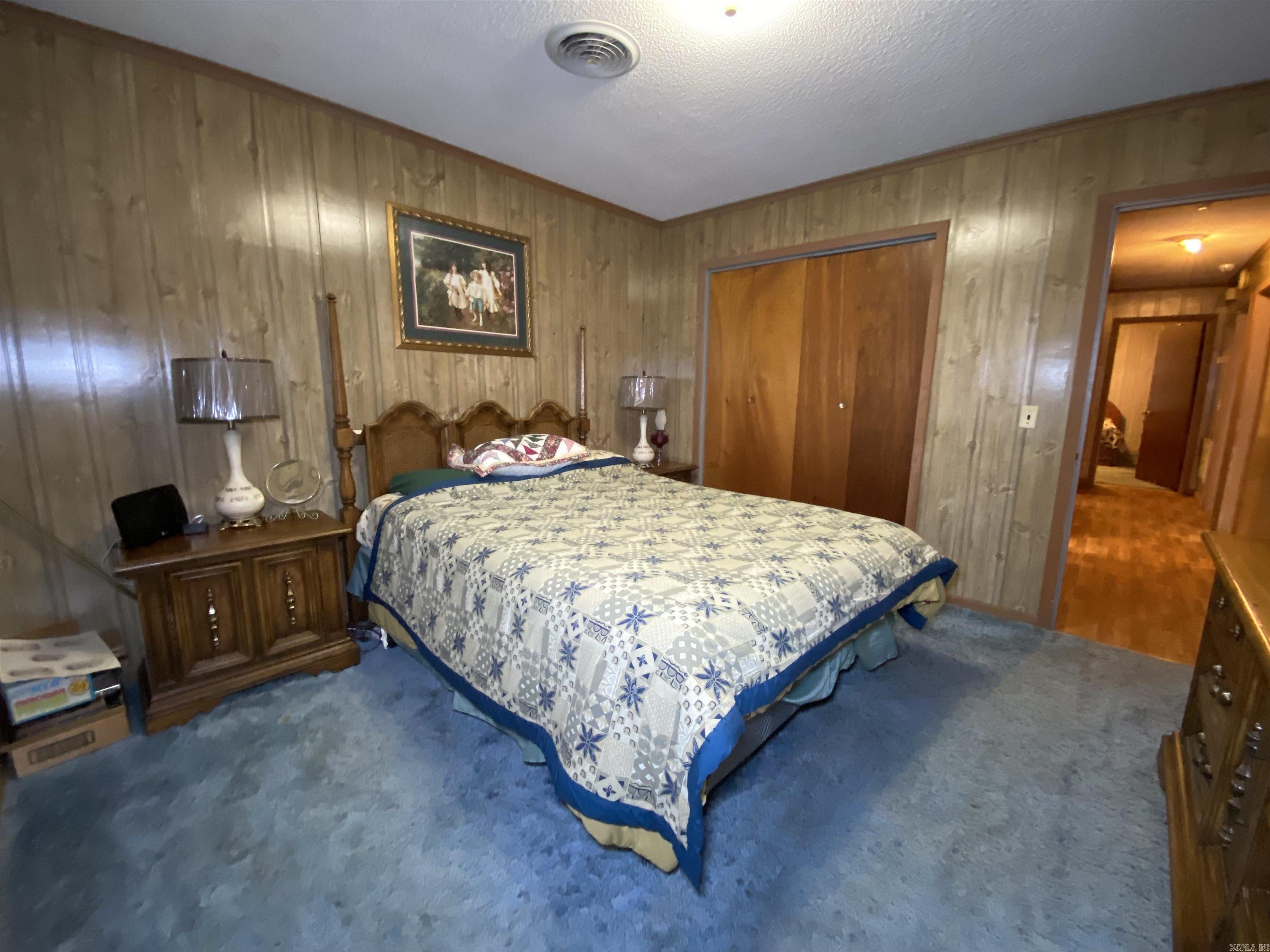 OAKHURST - Residential