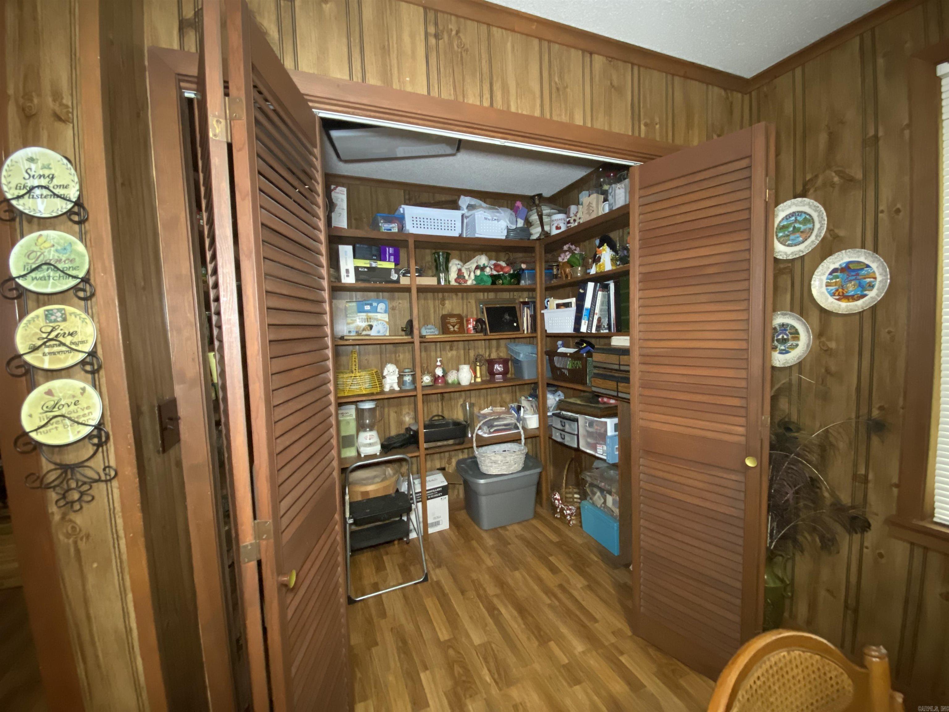 OAKHURST - Residential