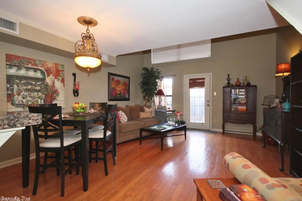 Quarters - Residential