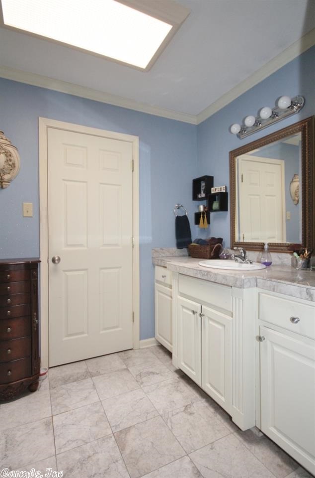 Quarters - Residential