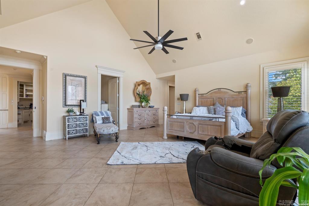 HUNTER HEIGHTS - Residential