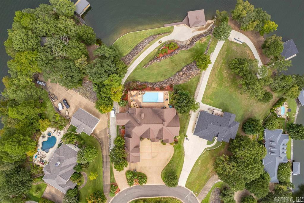 HUNTER HEIGHTS - Residential