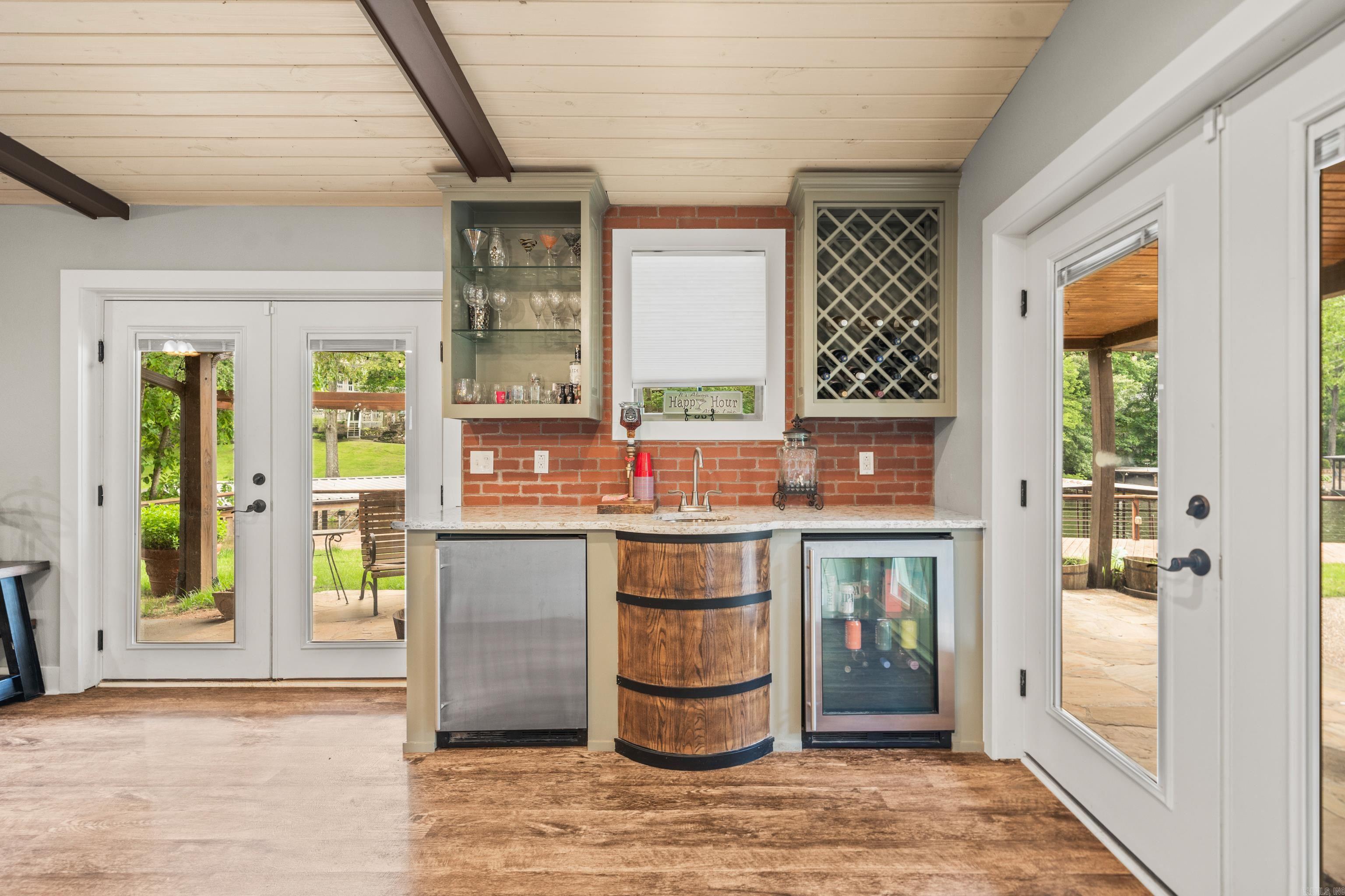 OAK PARK - Residential