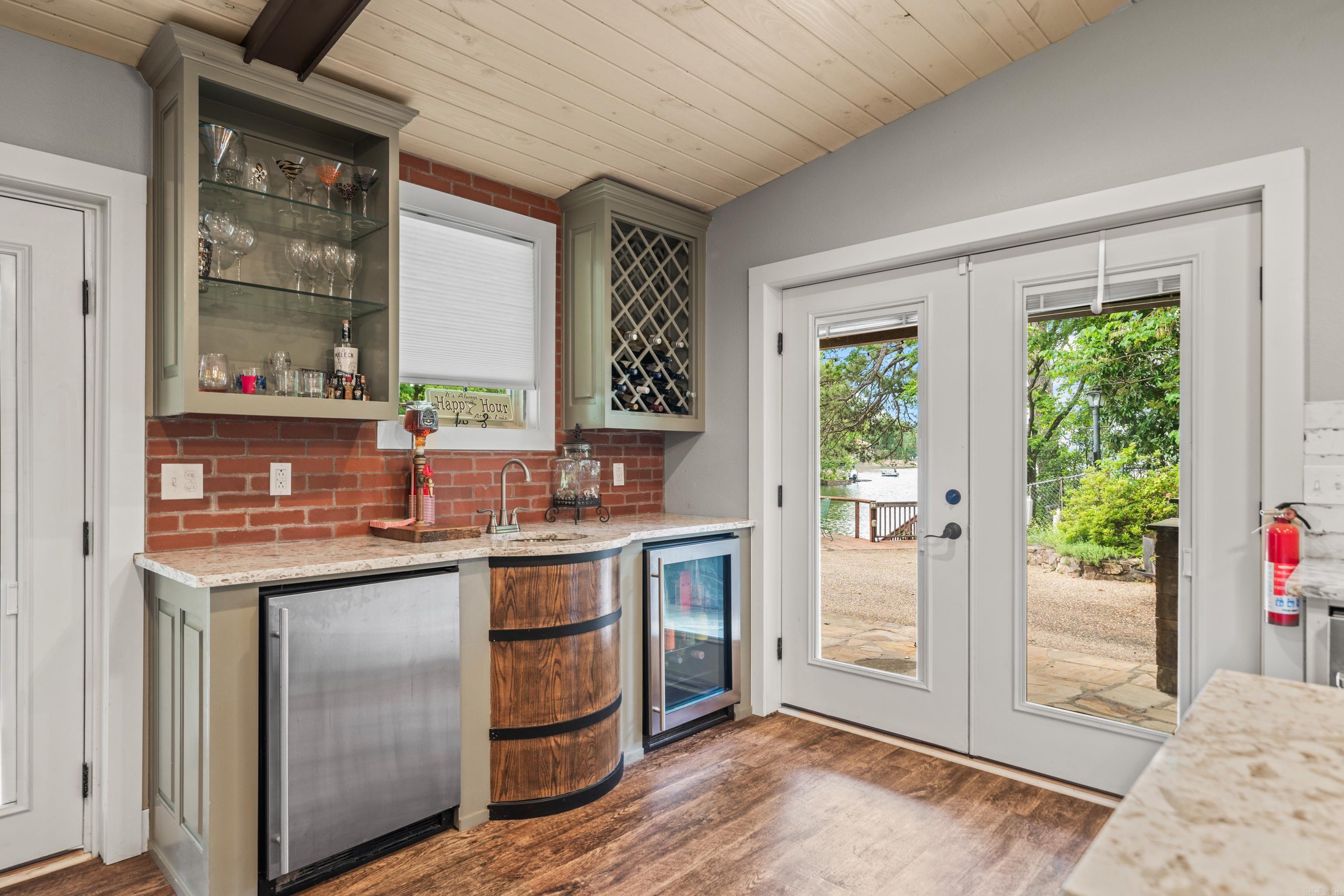 OAK PARK - Residential