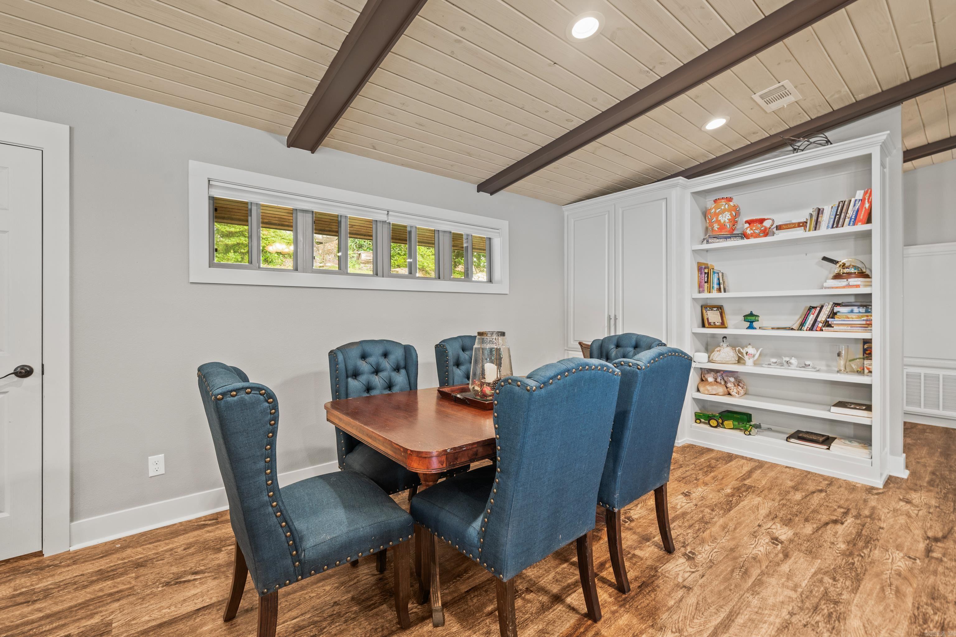 OAK PARK - Residential