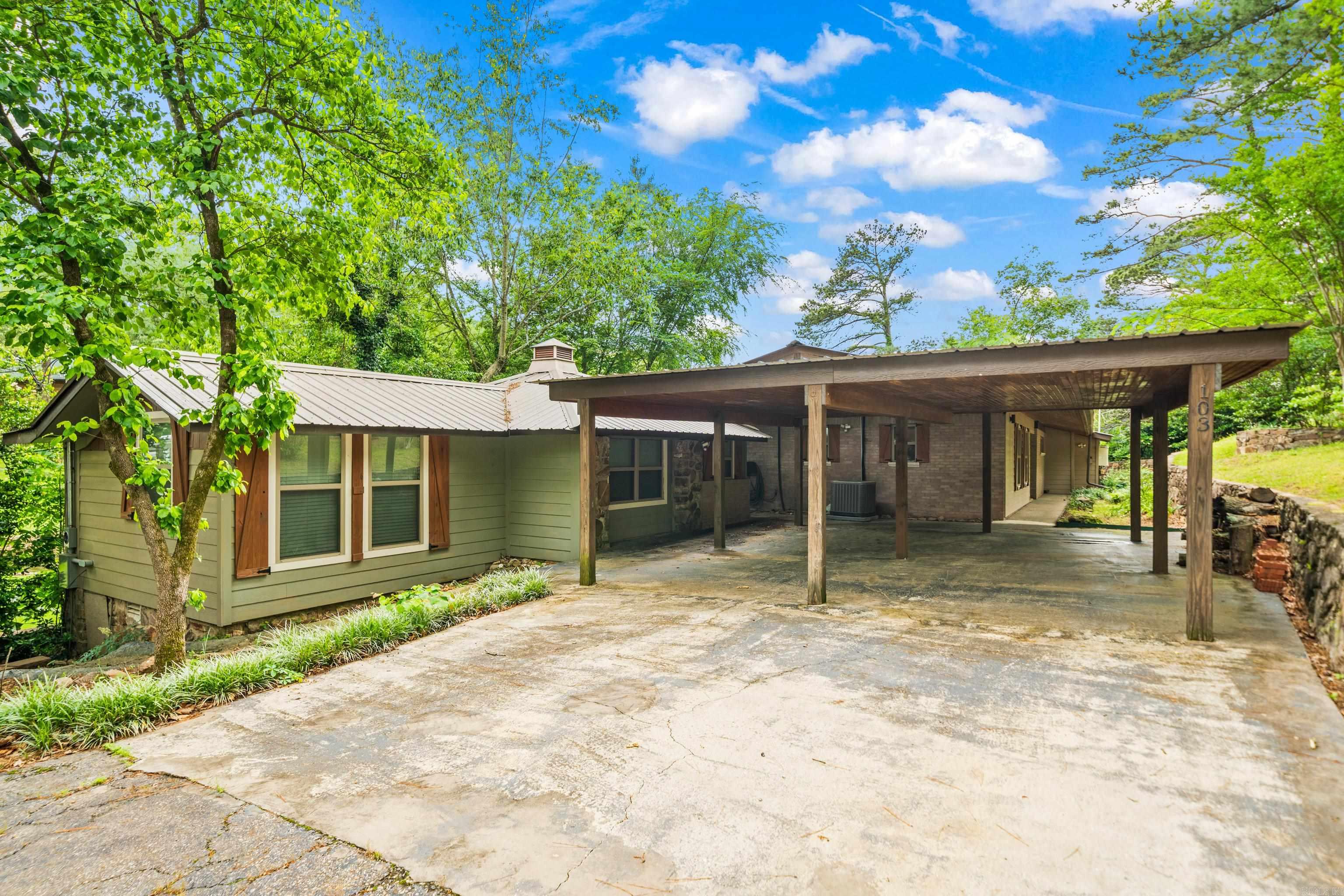 OAK PARK - Residential