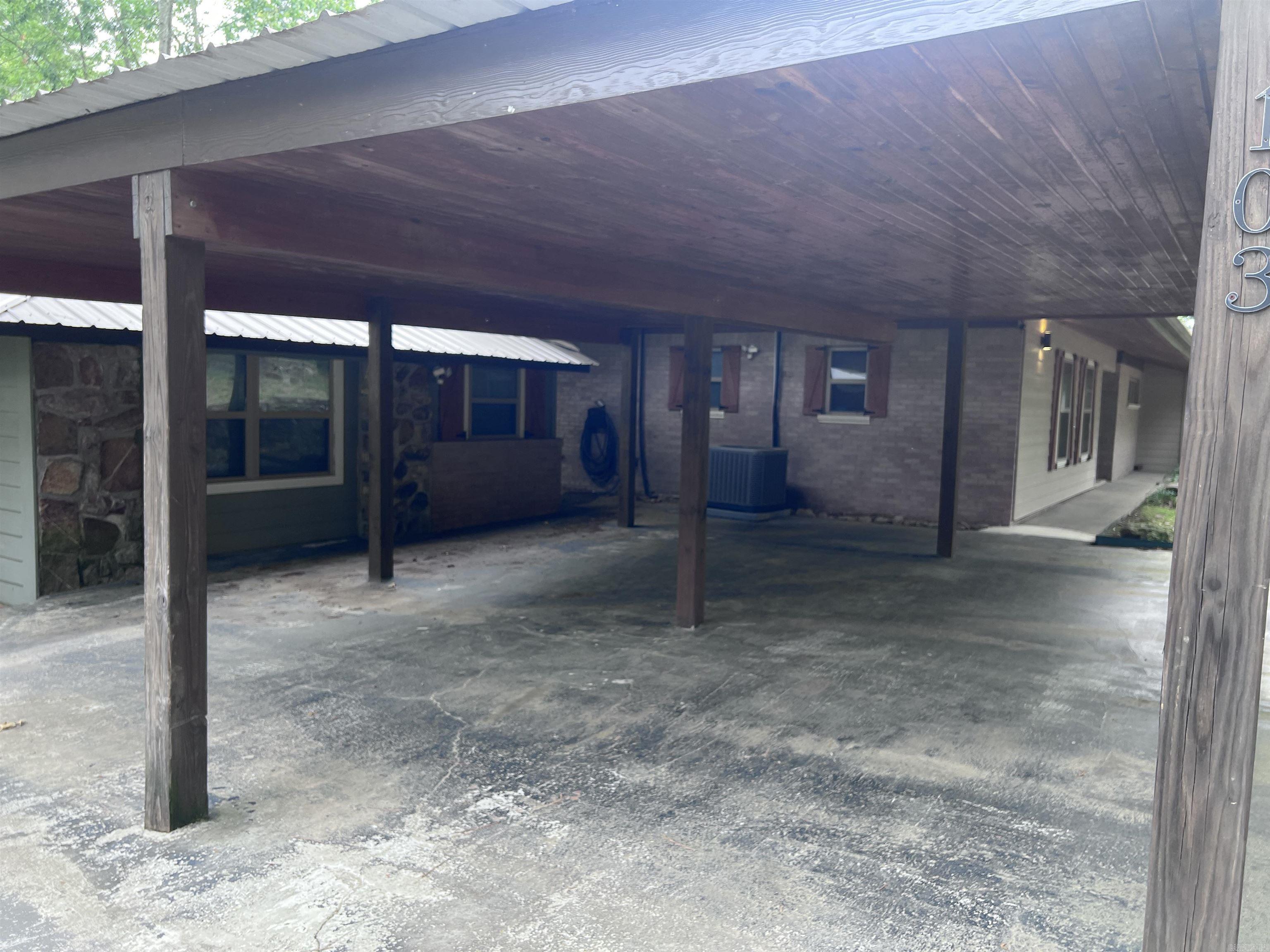 OAK PARK - Residential