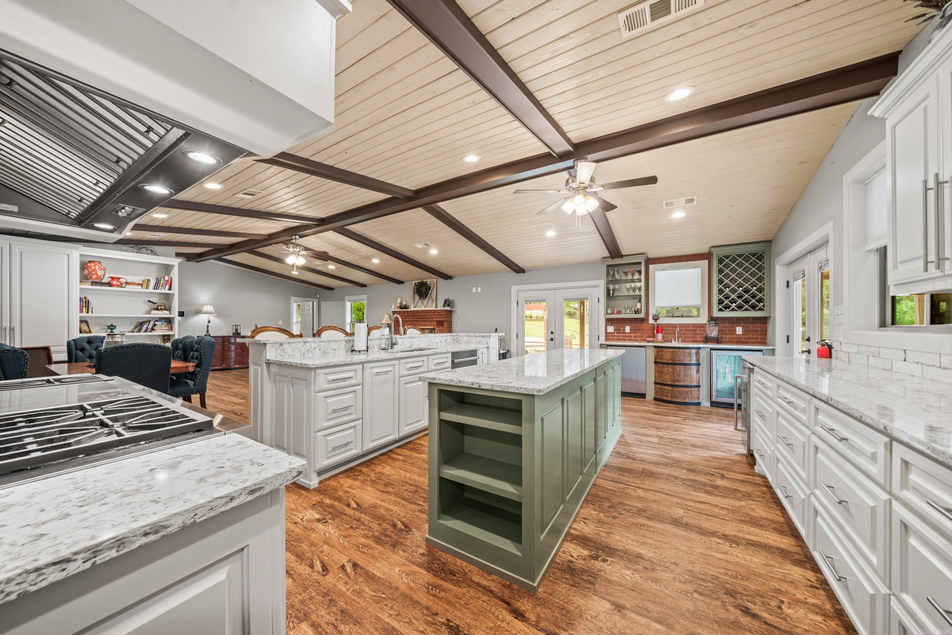 OAK PARK - Residential