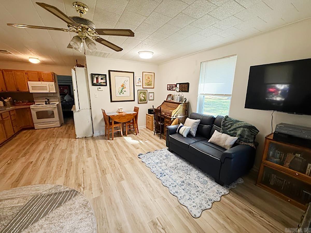 Lake Hamilton Shores #2 - Residential Lease