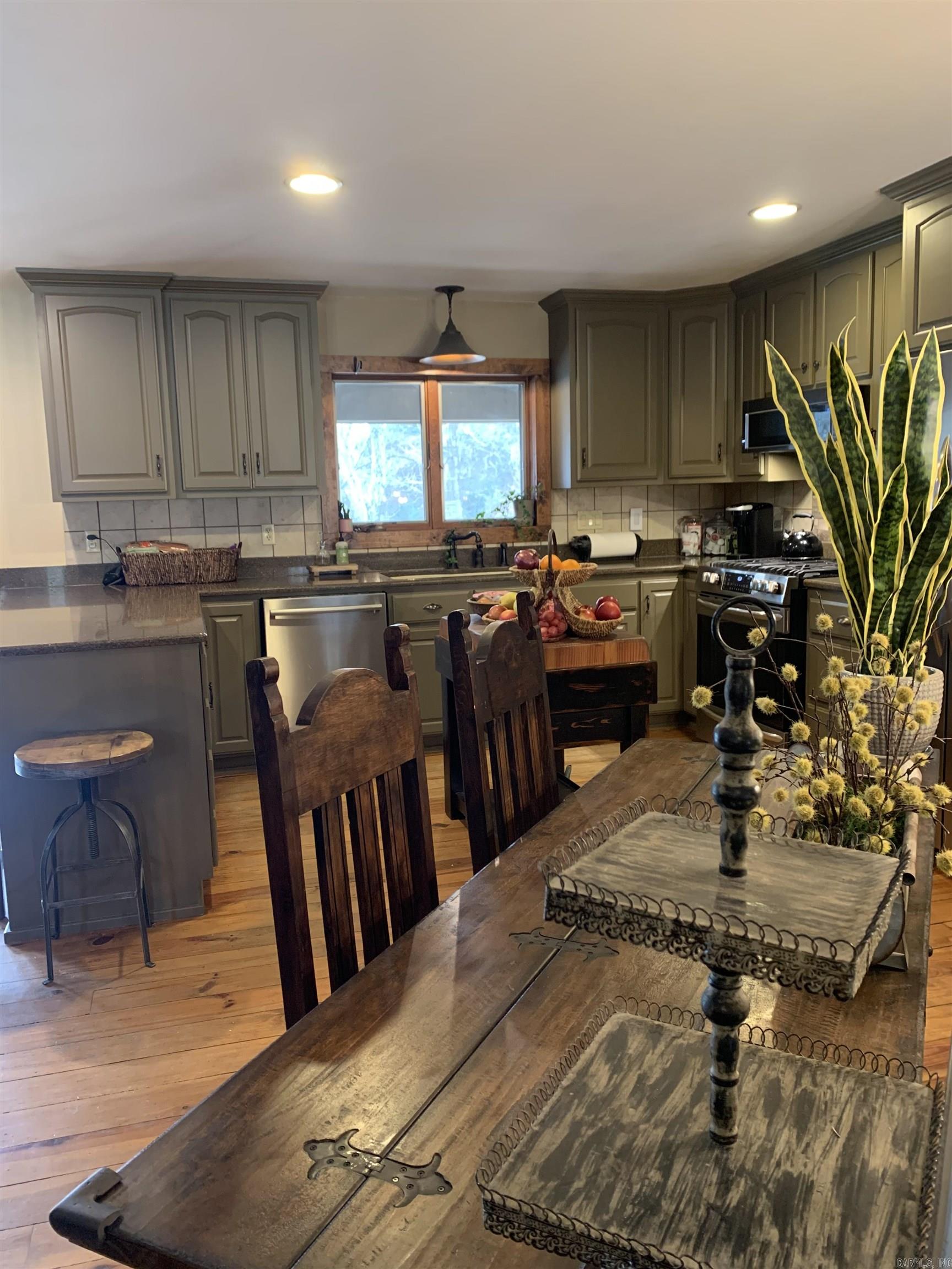CHINKAPIN ESTATES - Residential