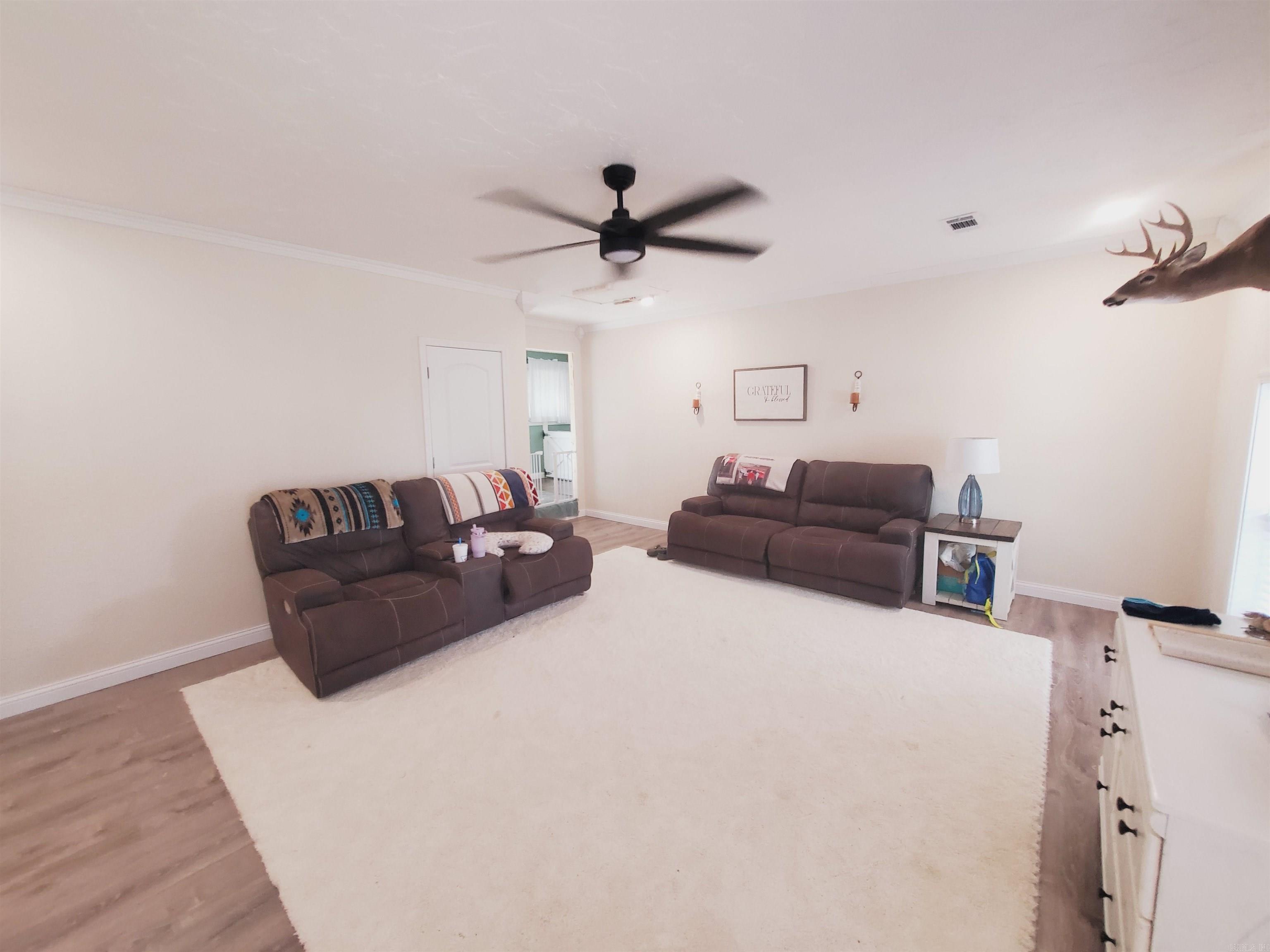 M&B PIGGOTT 2-20-8 - Residential
