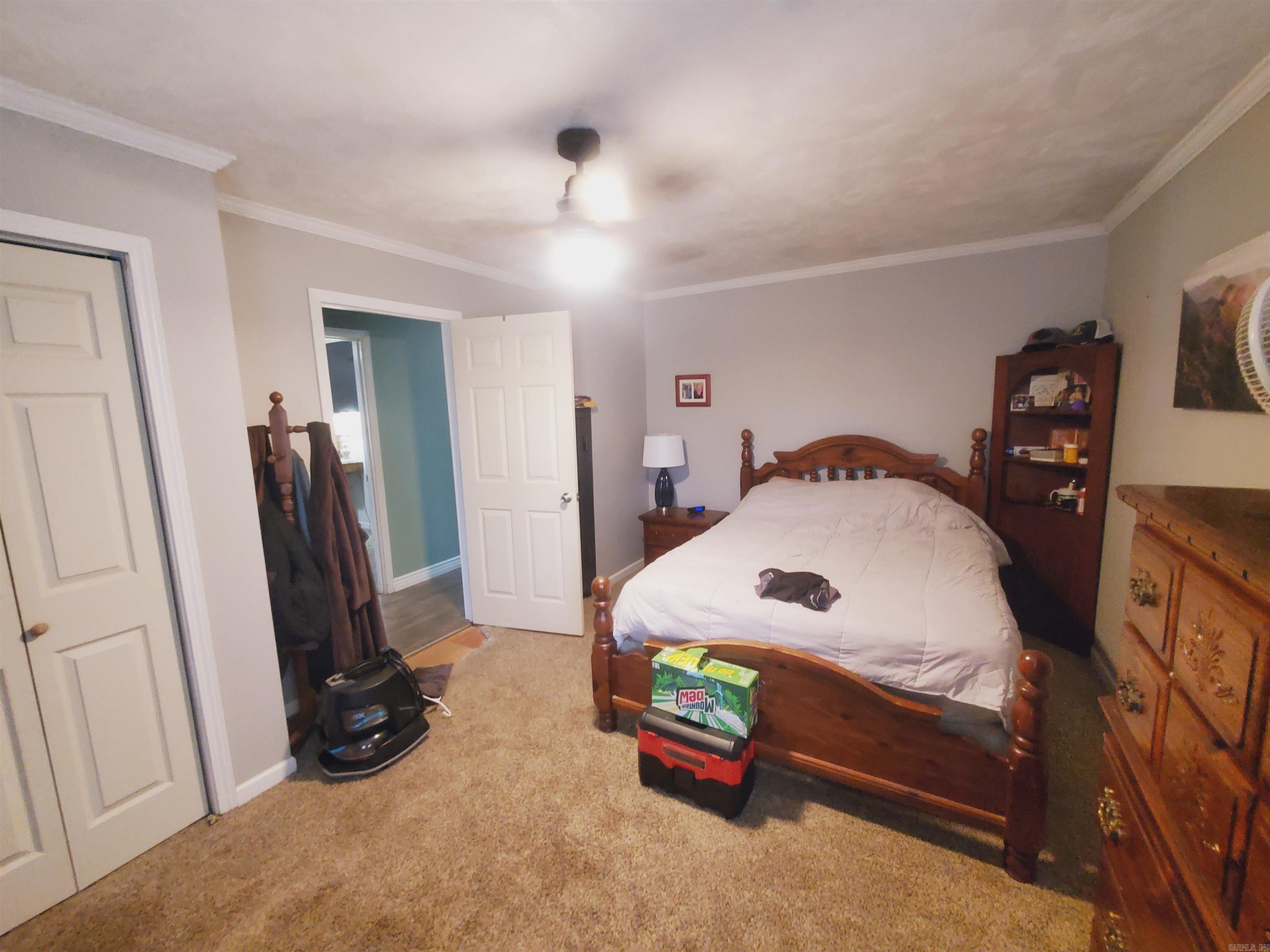 M&B PIGGOTT 2-20-8 - Residential