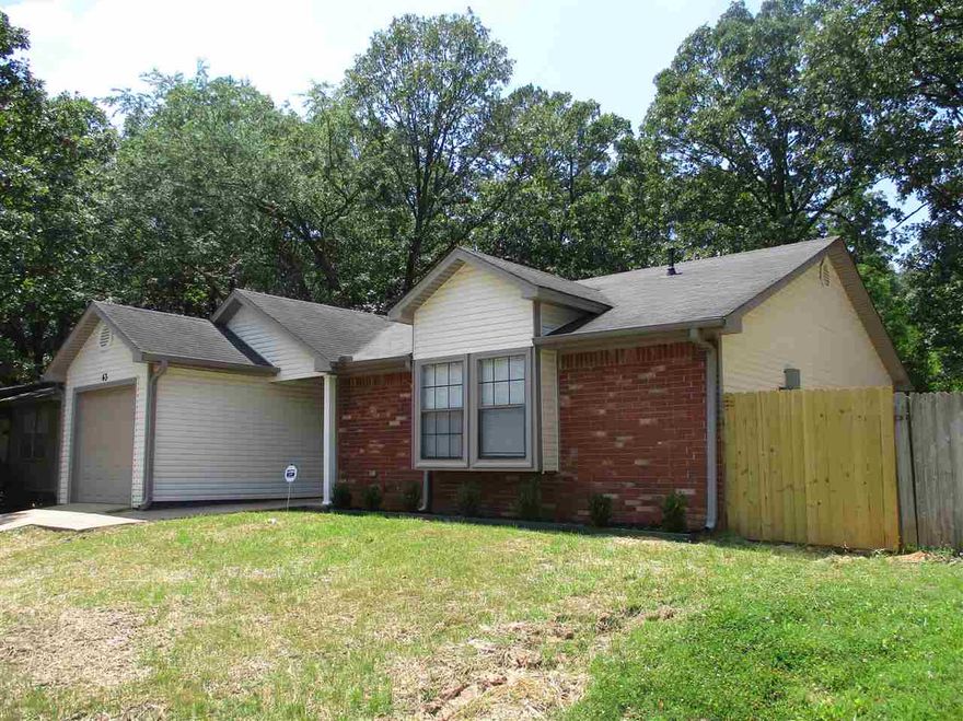This beautiful 3bd-2ba-1ga home in Maumelle has been completely renovated! The home has new paint on the interior-exterior and updated landscaping providing a welcoming curb-appeal. Your new home features gorgeous wood vinyl flooring throughout the main areas and plush new carpet in the bedrooms. We have updated the AC system and water heater to insure you are comfortable in the heat of the summer and provide efficiency. Your new kitchen has refinished white cabinets with new modern countertops.