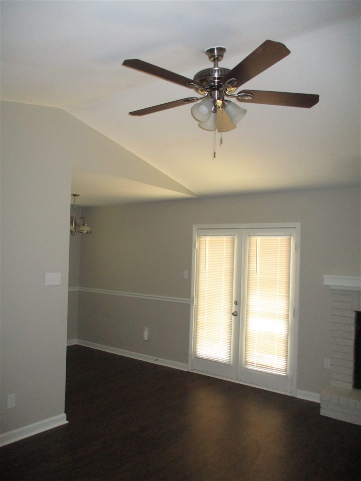 Rolling Oaks - Residential Lease