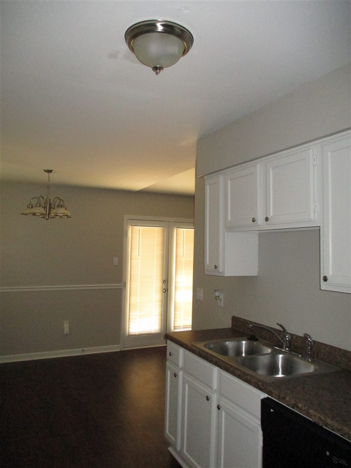 Rolling Oaks - Residential Lease