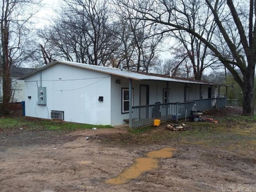 4 BED / 4 BATH HOME.