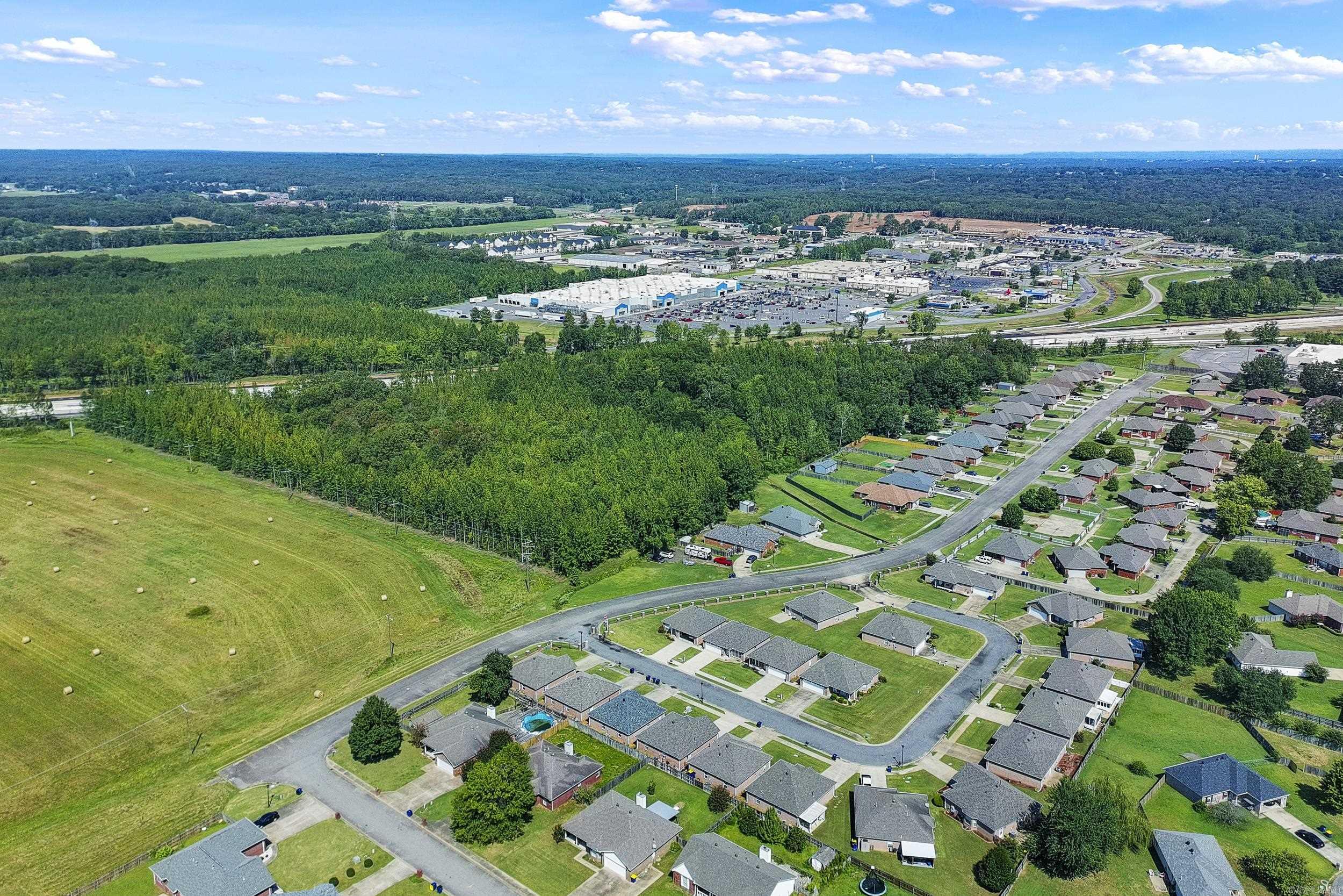 Cabot - Commercial Sale