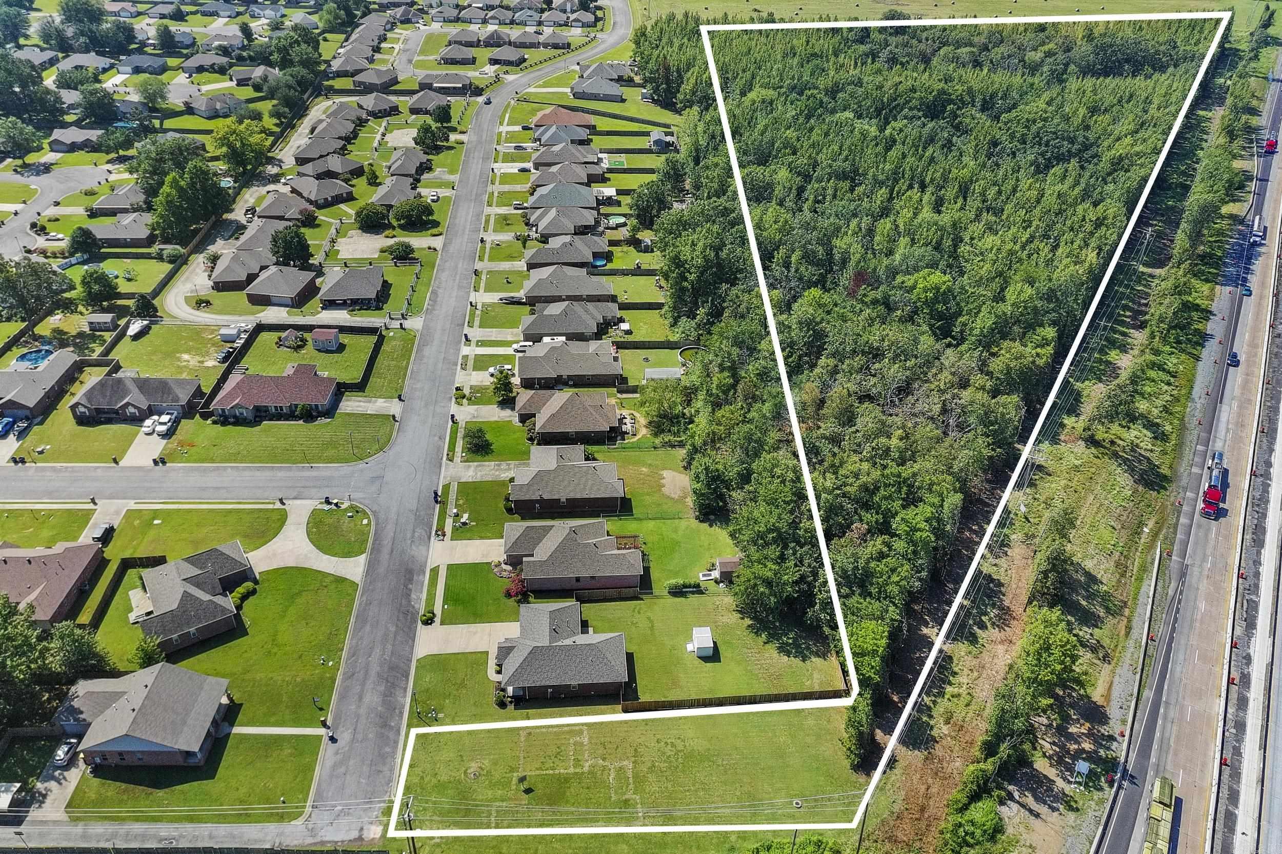 Cabot - Commercial Sale