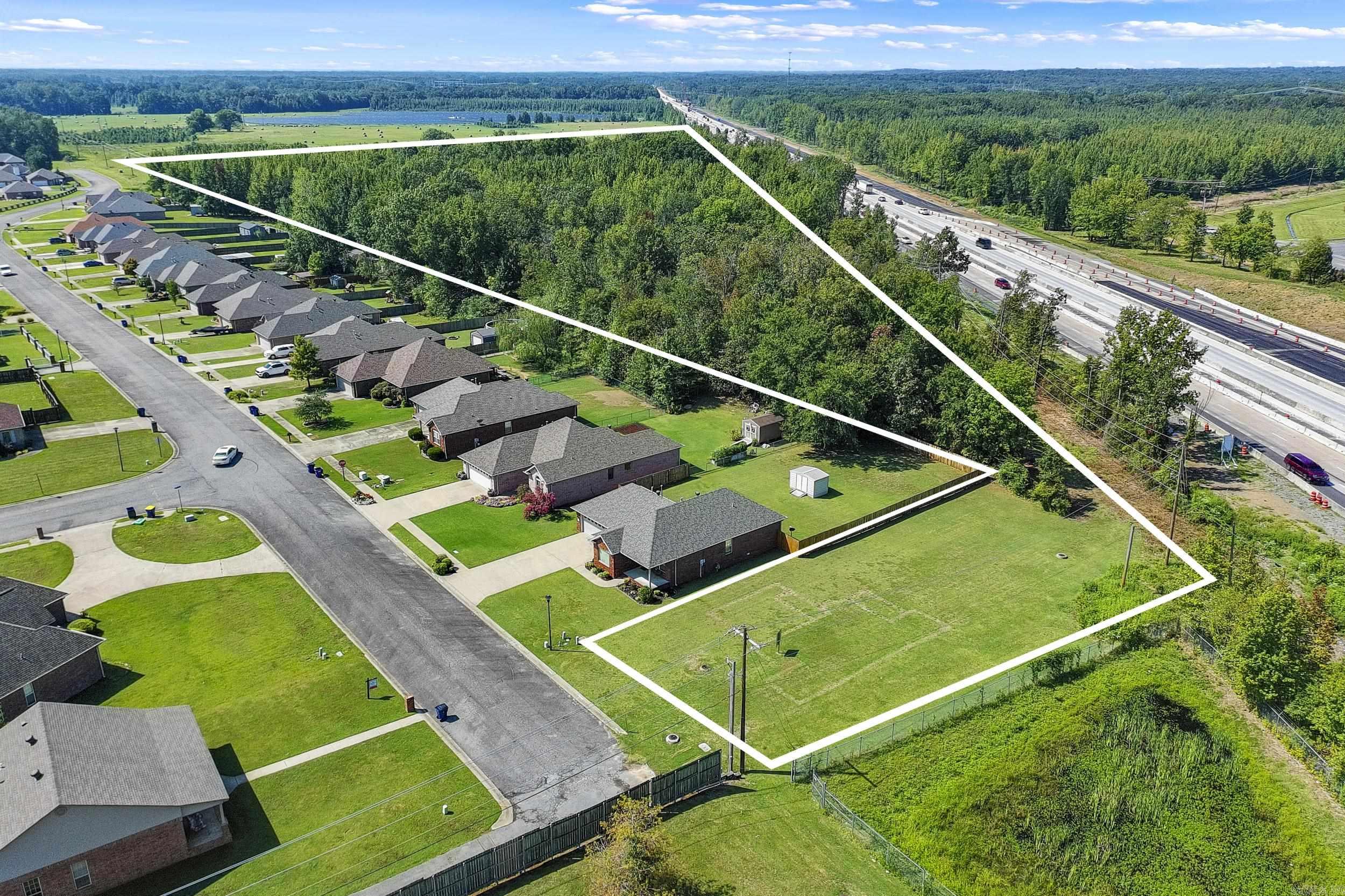 Cabot - Commercial Sale