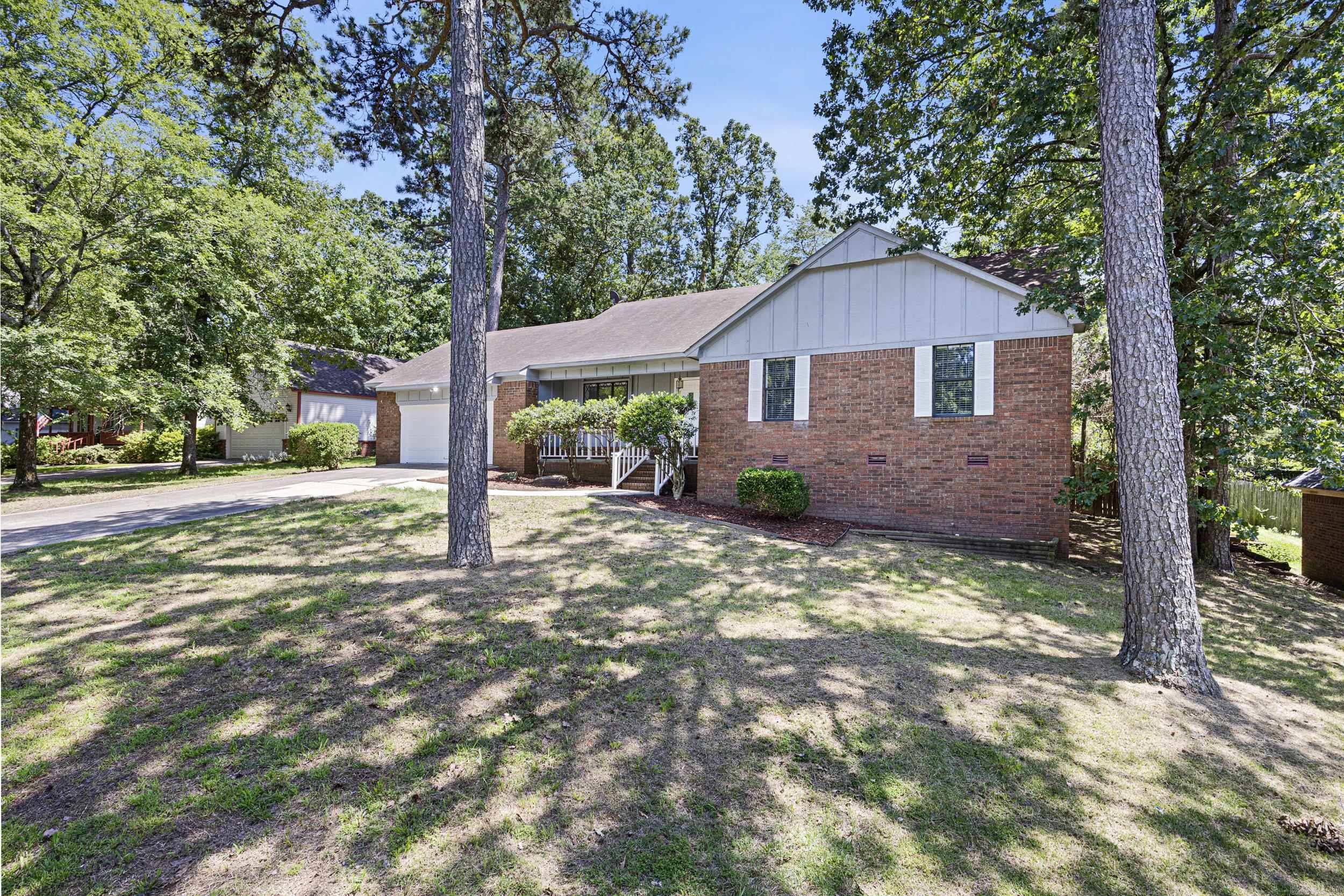 NORTHRIDGE - Residential