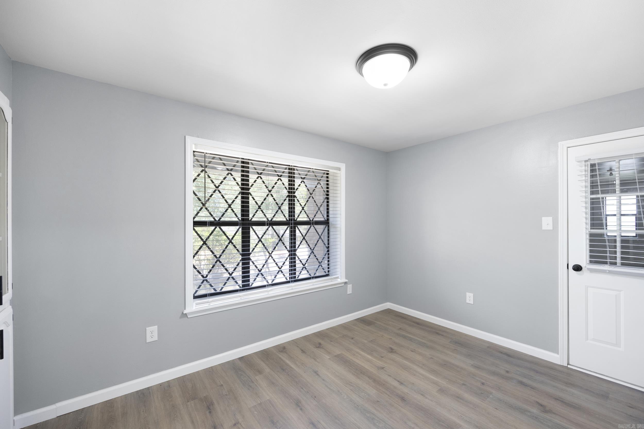 NORTHRIDGE - Residential