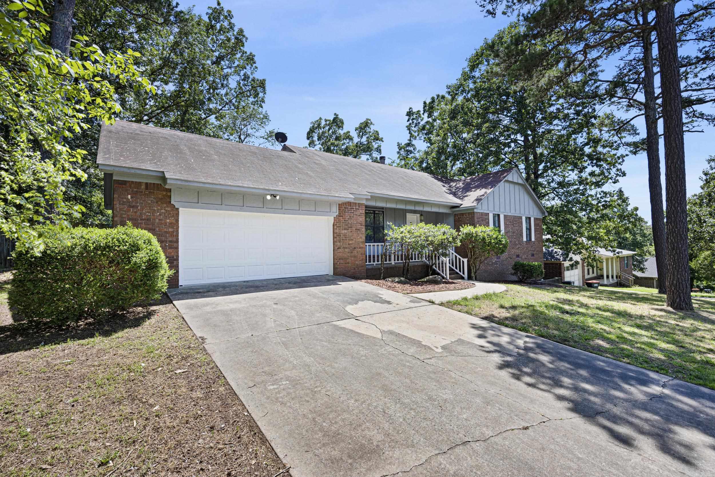 NORTHRIDGE - Residential