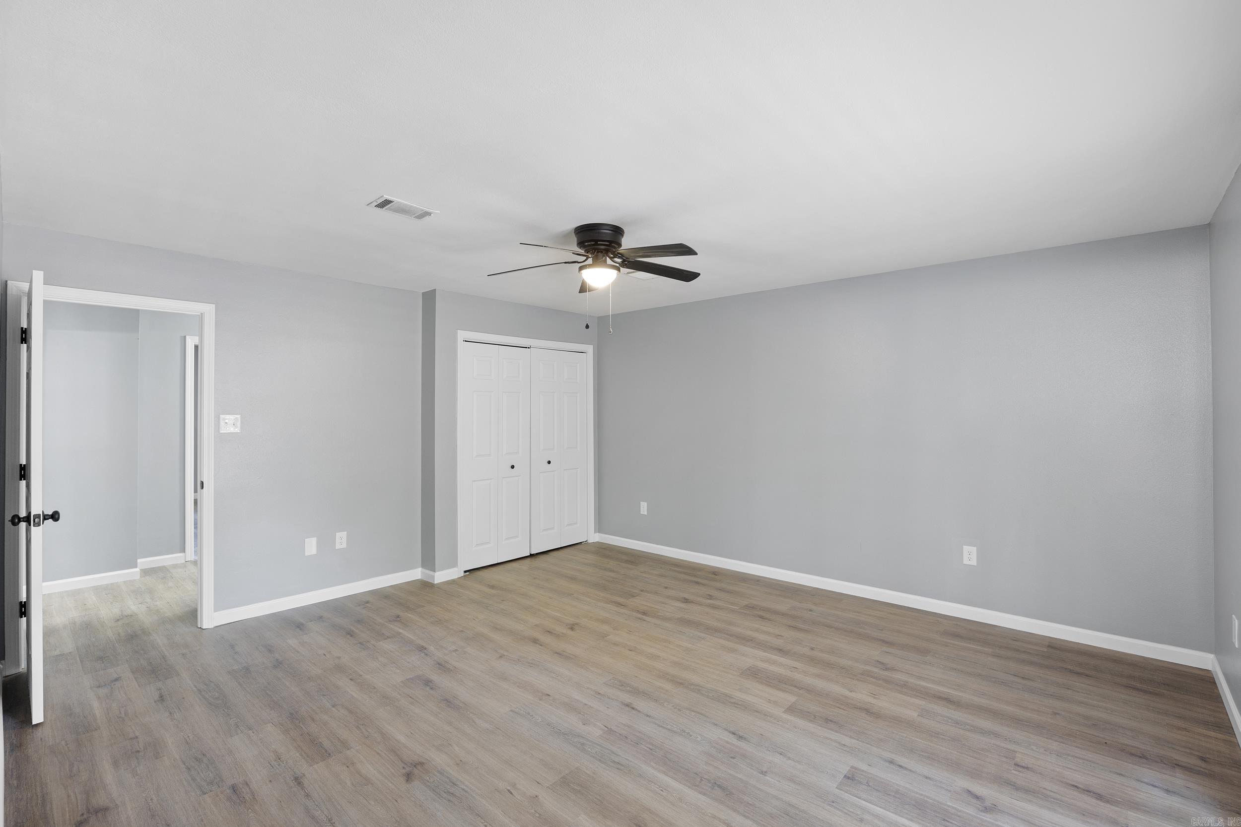 NORTHRIDGE - Residential