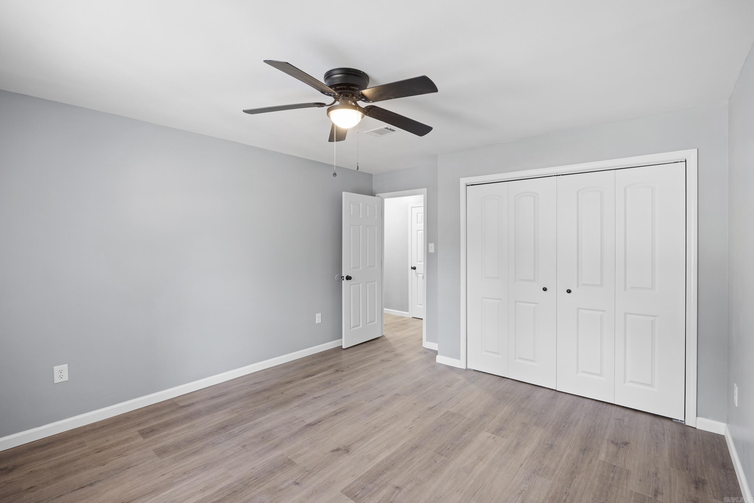 NORTHRIDGE - Residential