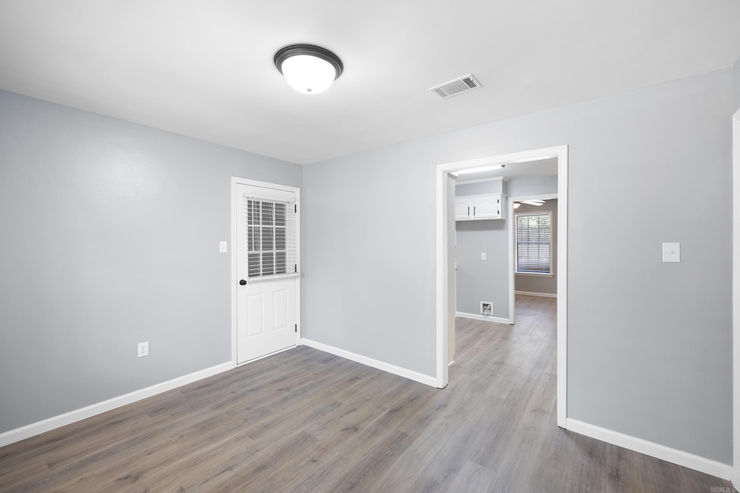 NORTHRIDGE - Residential