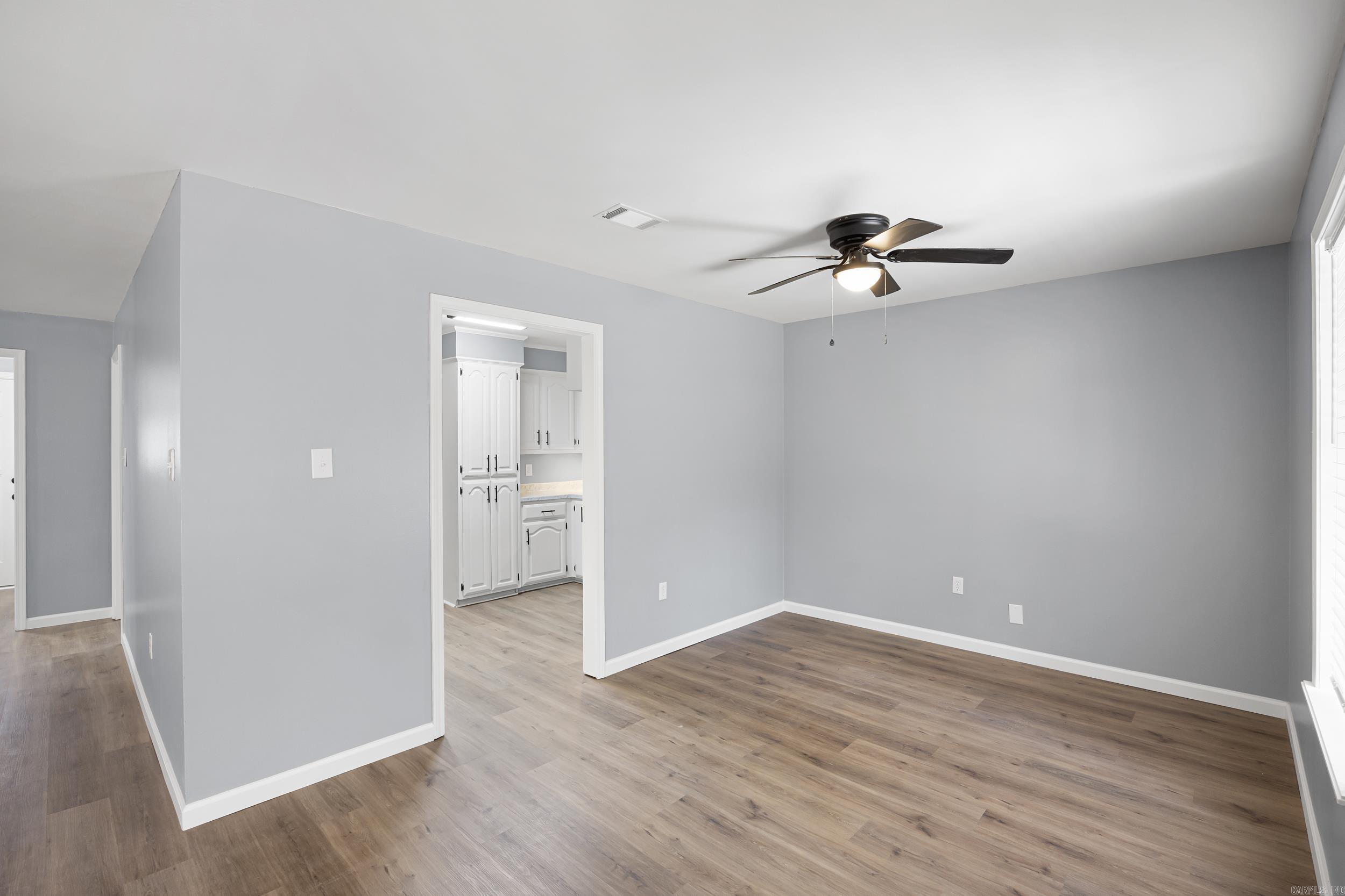 NORTHRIDGE - Residential