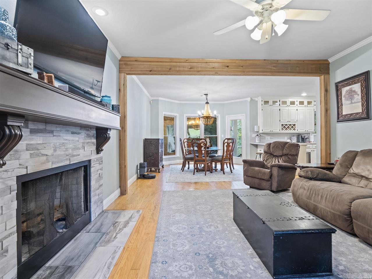 WALNUT VALLEY - Residential