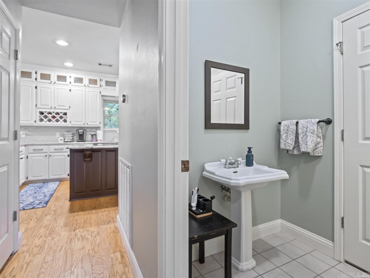 WALNUT VALLEY - Residential