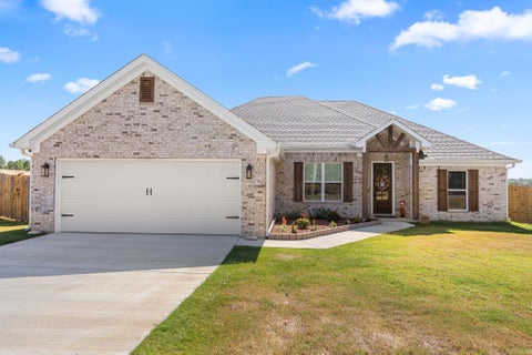 Photo of 10707 W Miller Sardis Road, Bauxite, AR 72011 (MLS # 26042113)